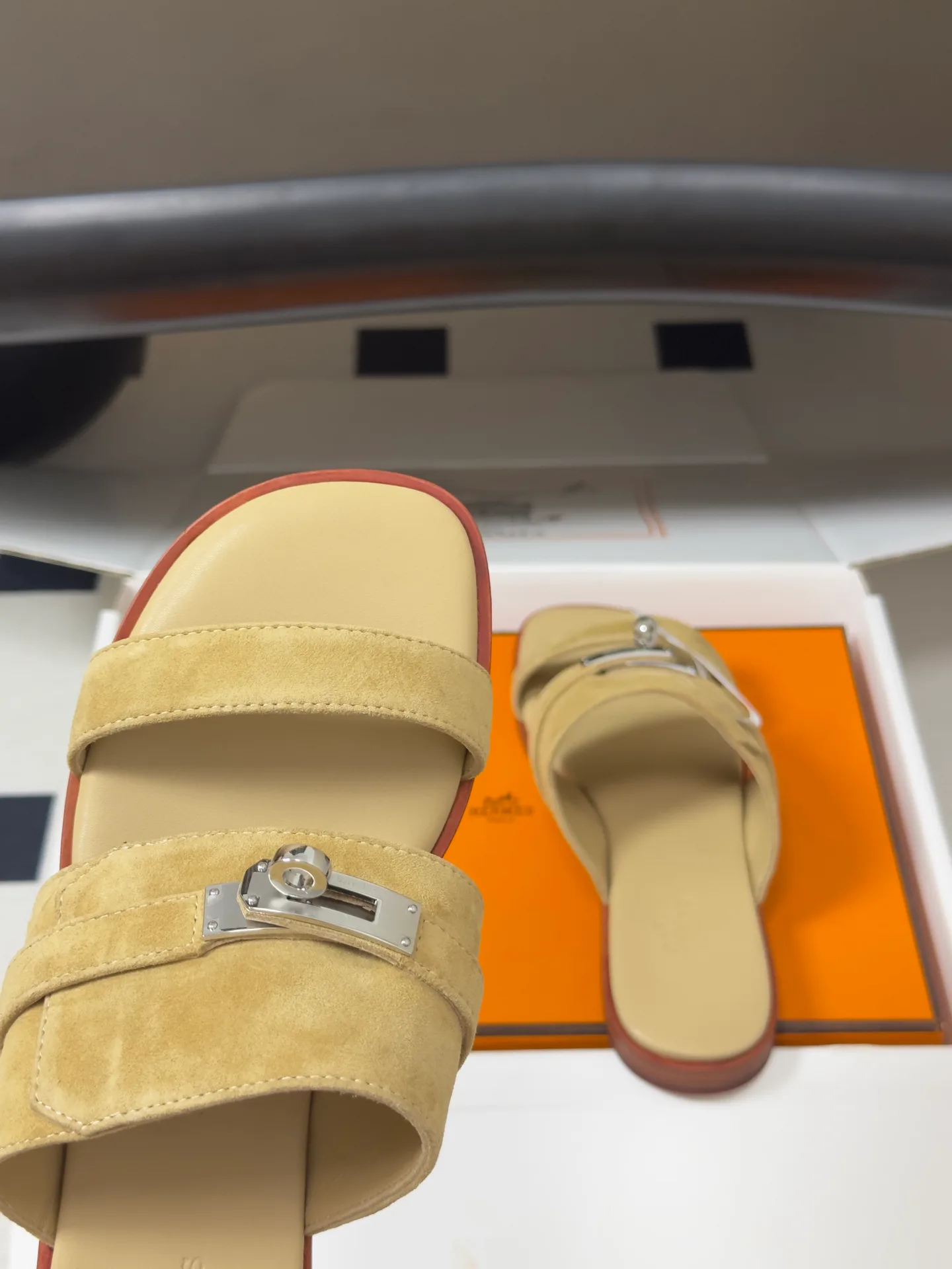 Women's Flip-Flops HERMES 17095171