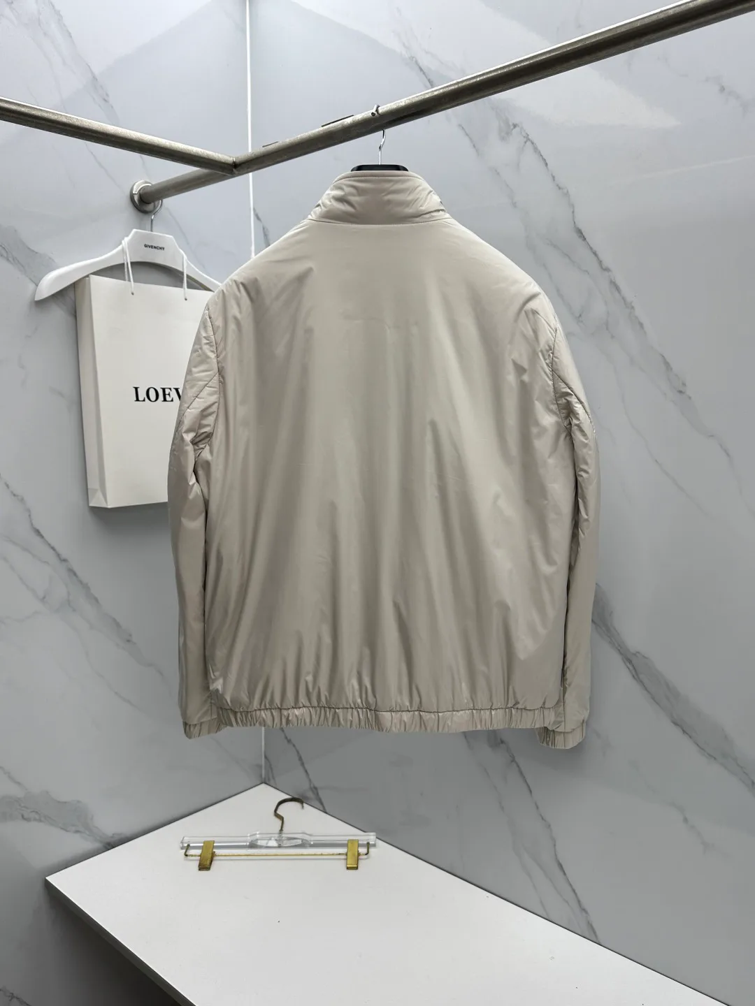 Куртки И Пуховики Мужские Moncler 18596984