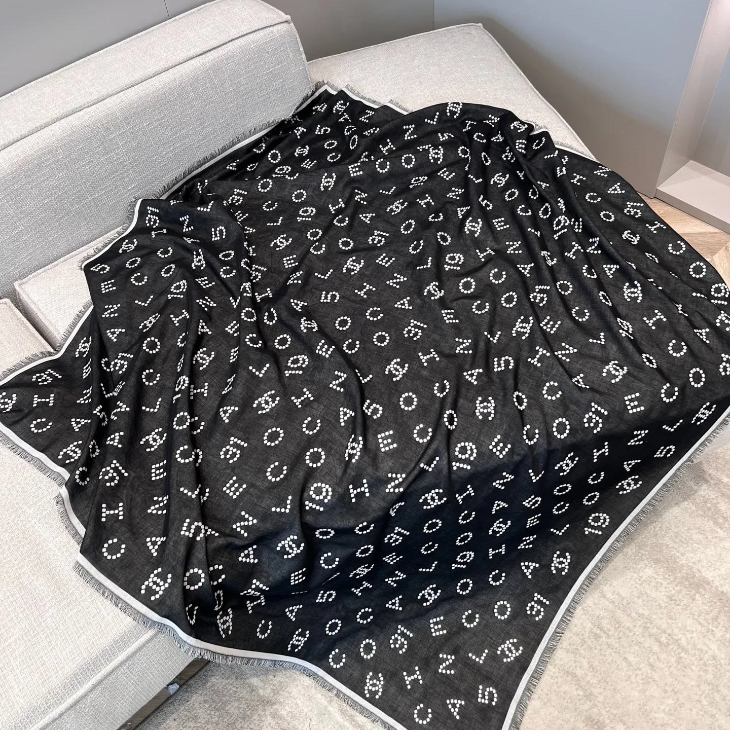 Scarves CHANEL 17913690