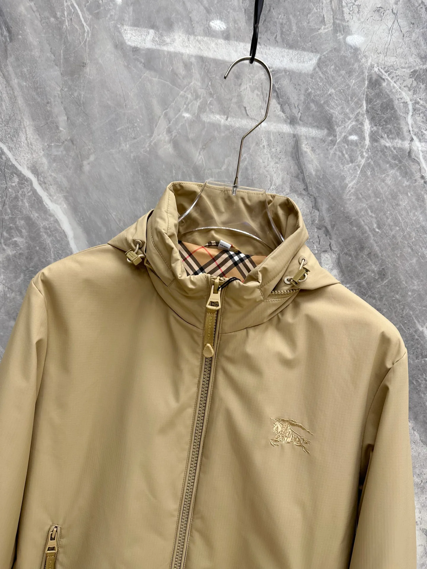 Men's Jackets And Down Jackets BURBERRY 18178778