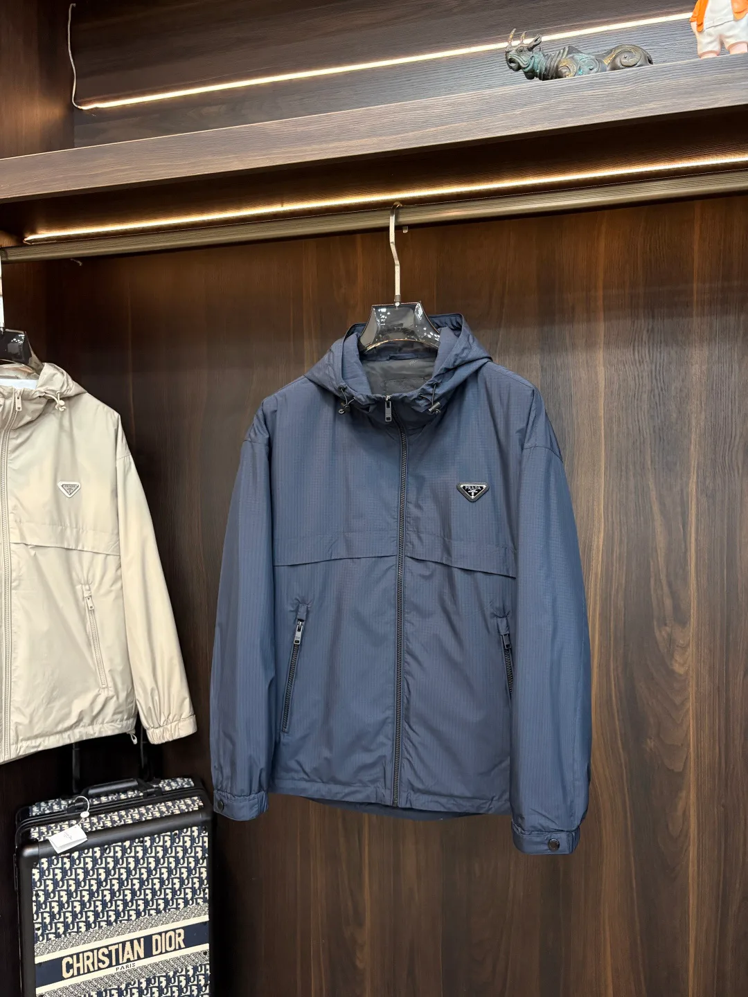 Women's Jackets And Down Jackets PRADA 18157368