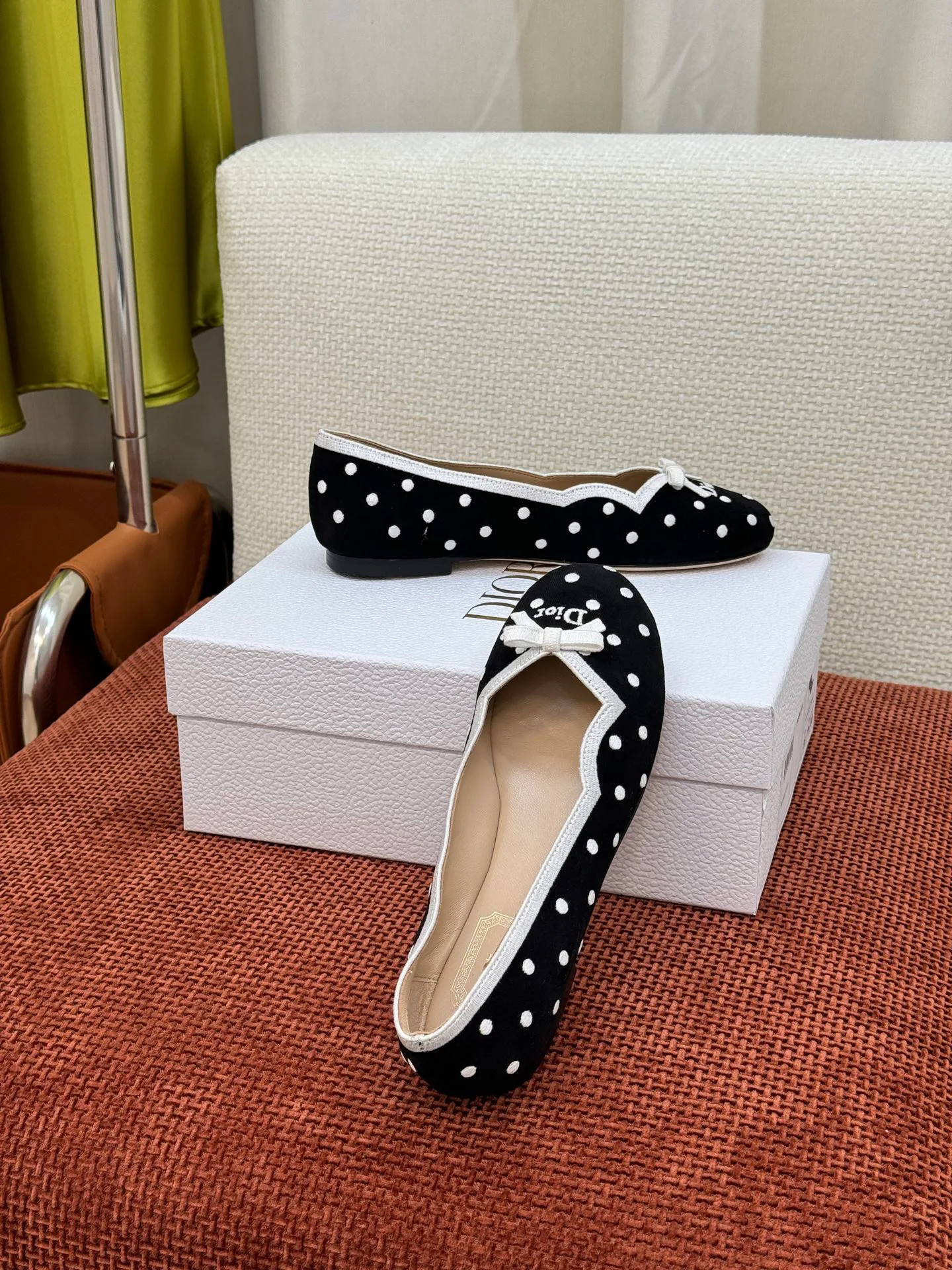Women's Ballet Flats CHRISTIAN DIOR 18192817