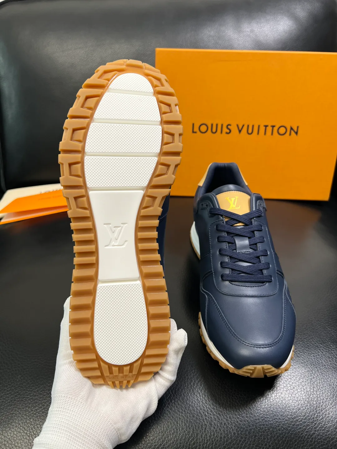 Men's Sneakers LOUIS VUITTON 17961830
