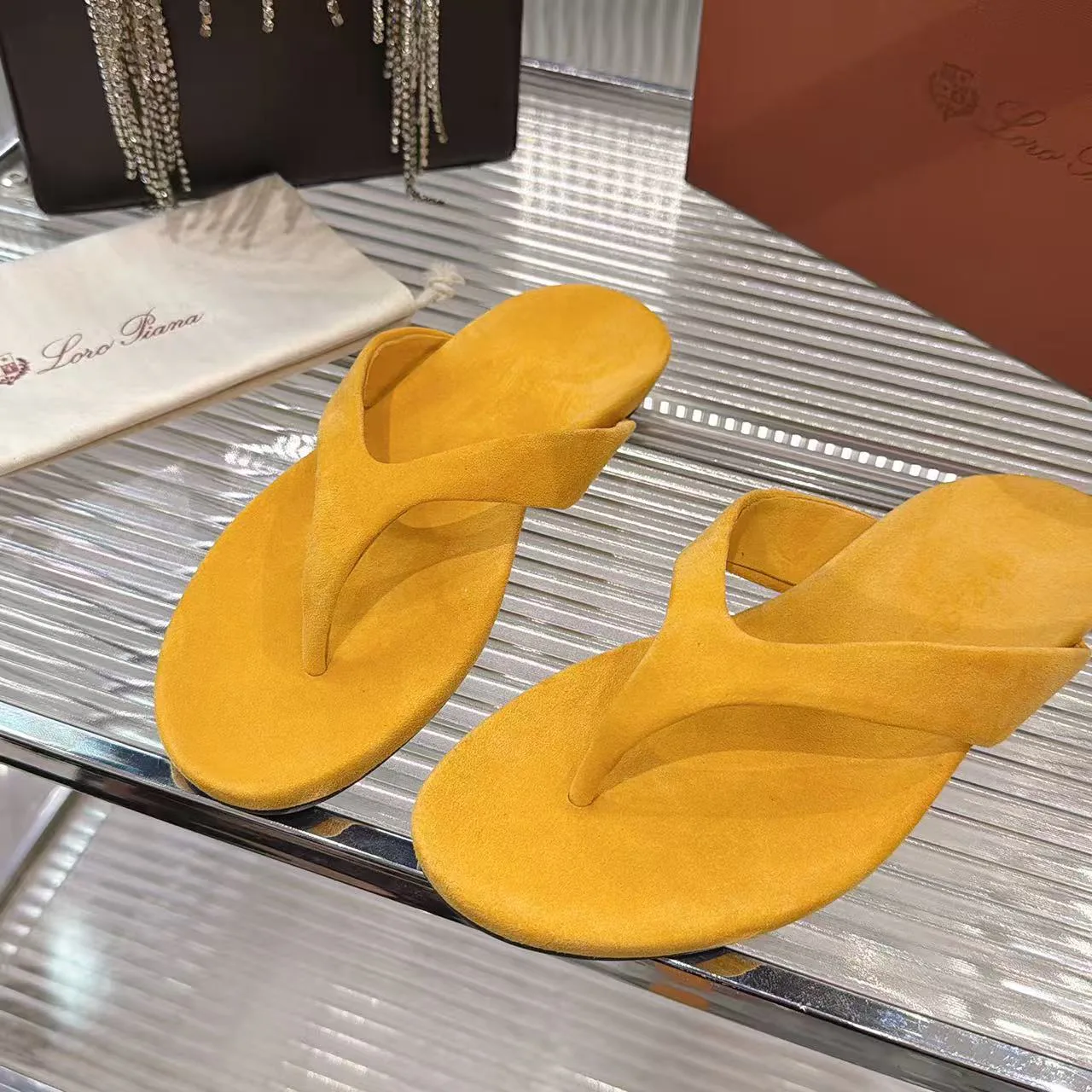 Women's Flip-Flops LORO PIANA 17038181