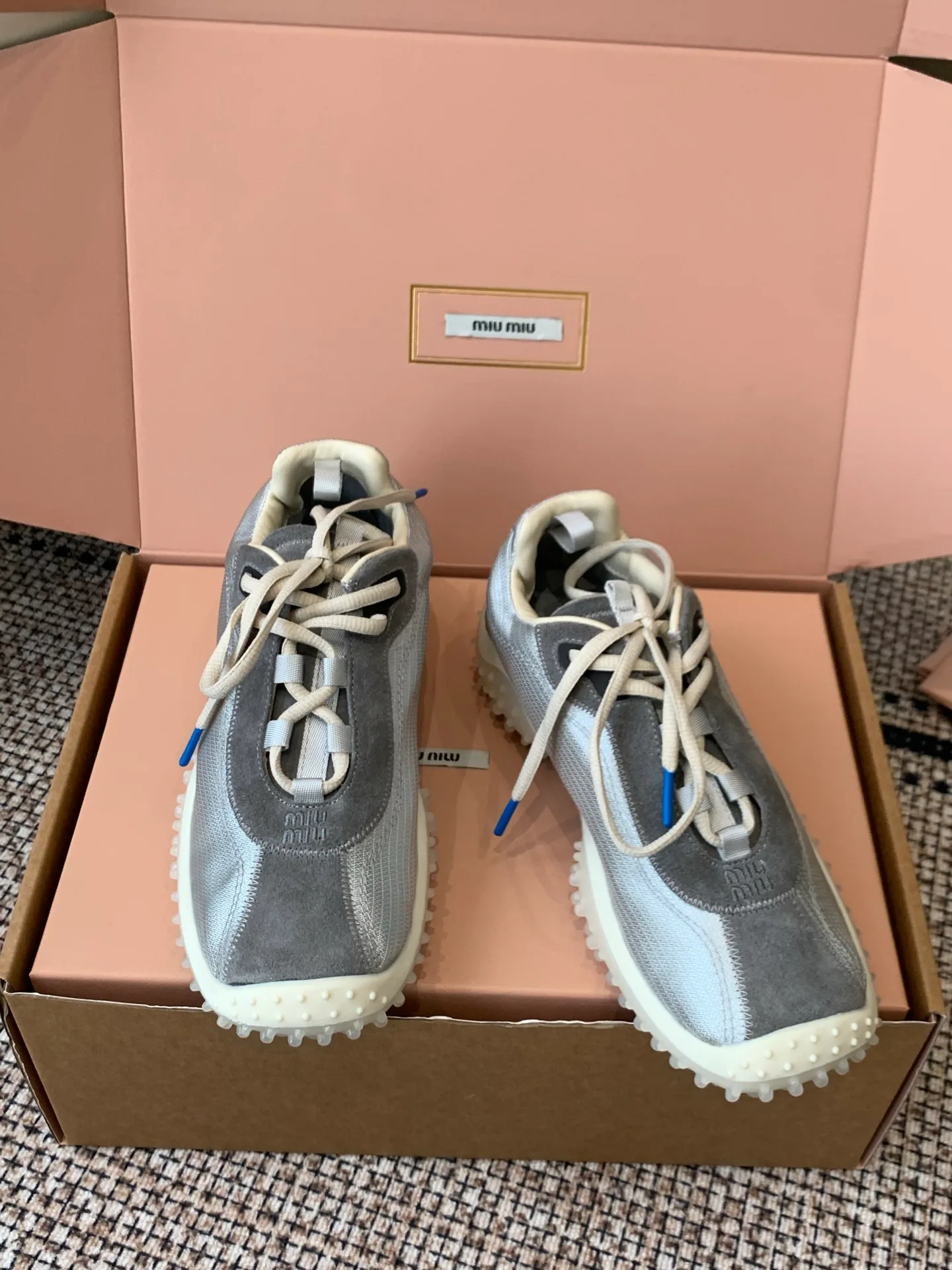 Women's Sneakers MIU MIU 18170821
