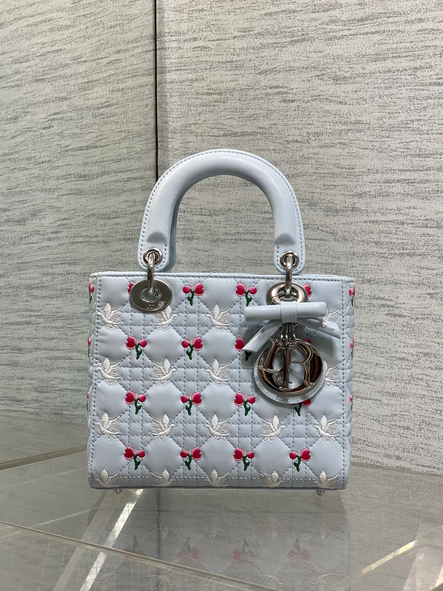 Women's Classic Handbags CHRISTIAN DIOR 17601326