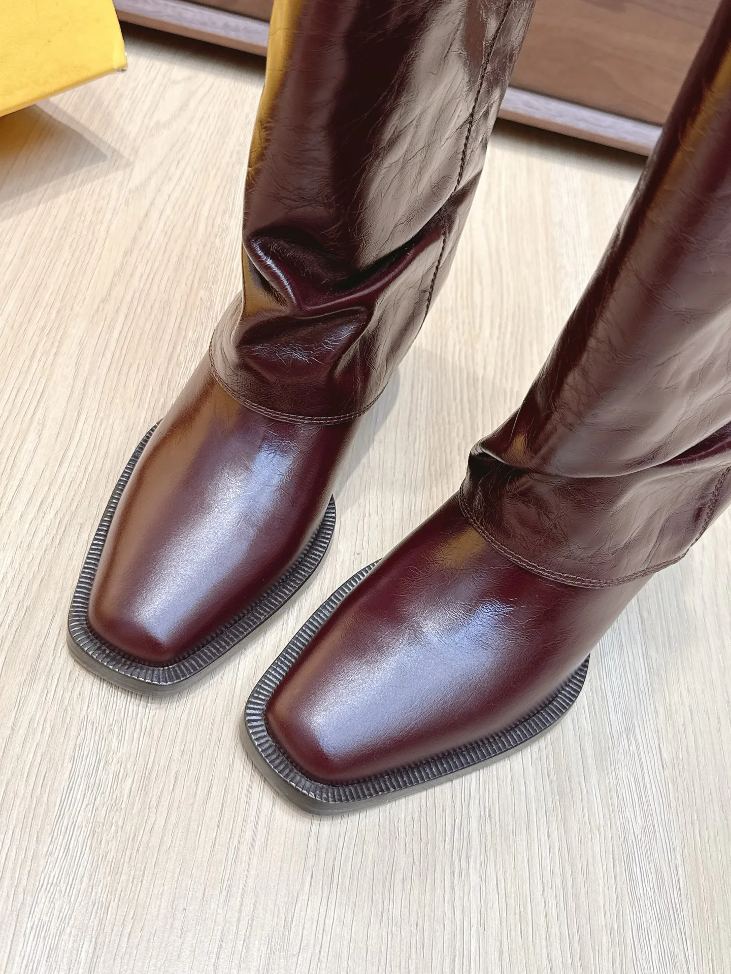 Women's Boots FENDI 18092435