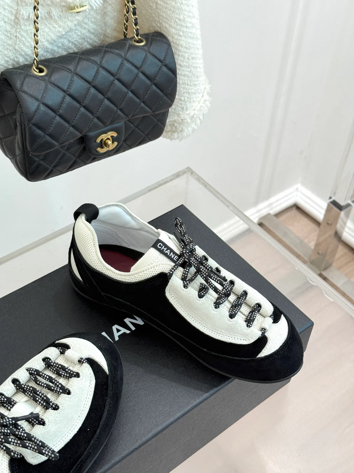 Women's Sneakers CHANEL 17025638