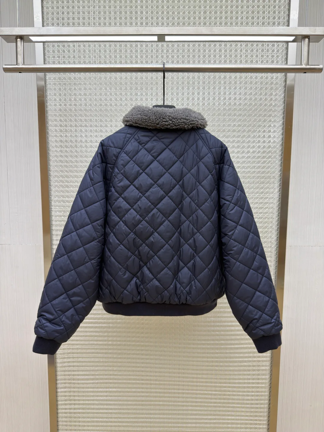 Куртки И Пуховики Мужские Miu Miu 18662967