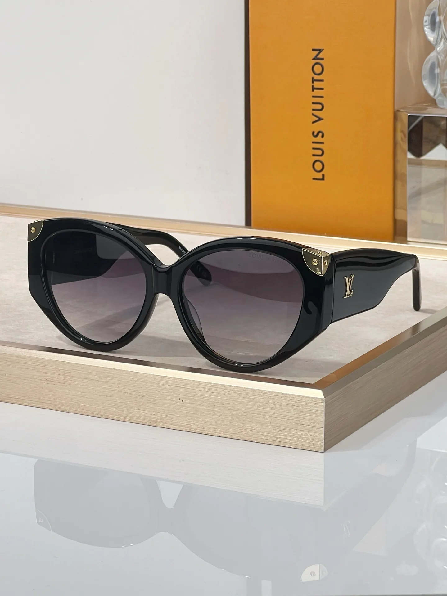 Glasses LOUIS VUITTON 17733374
