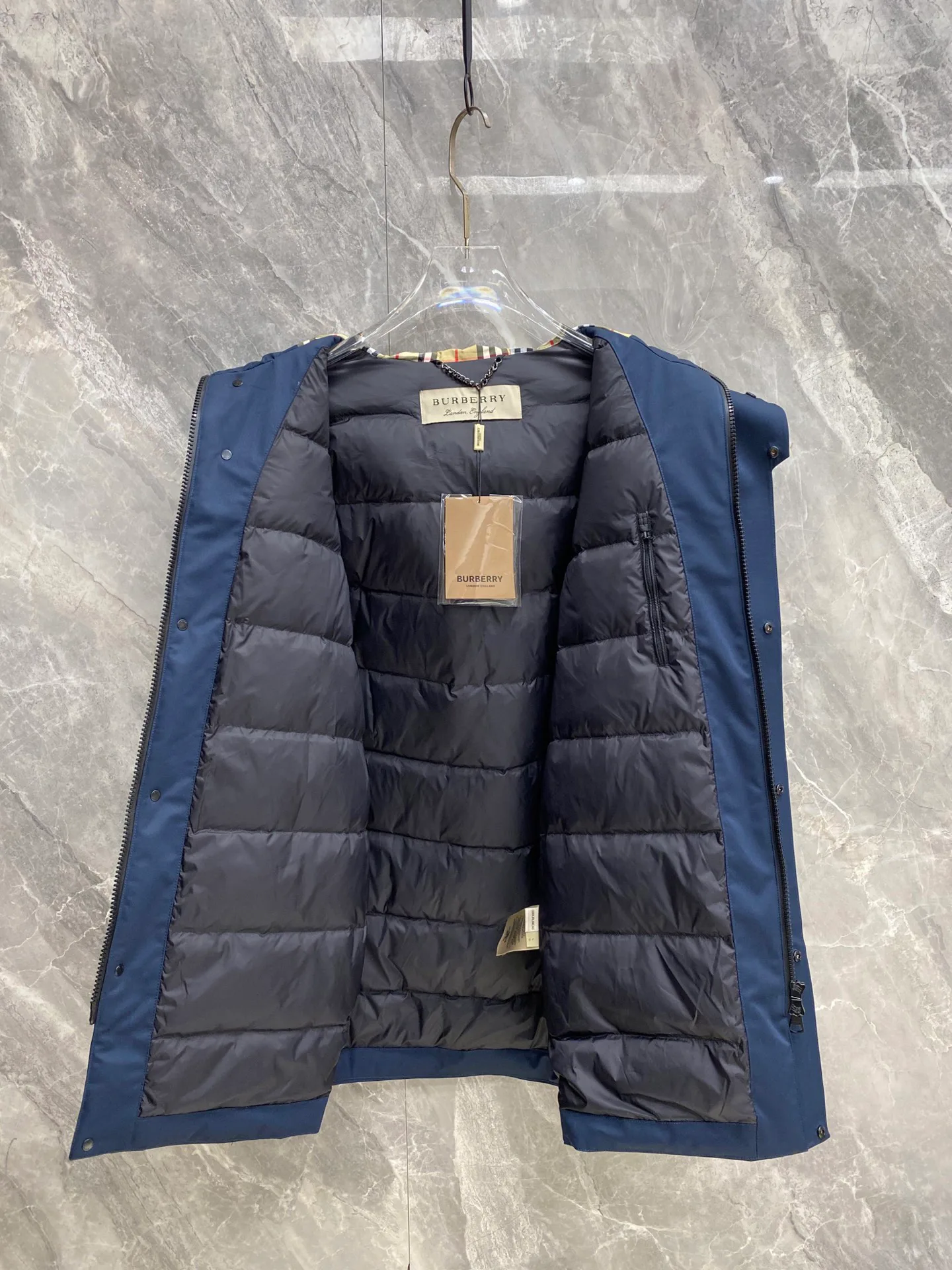Men's Jackets And Down Jackets MONCLER 18348643