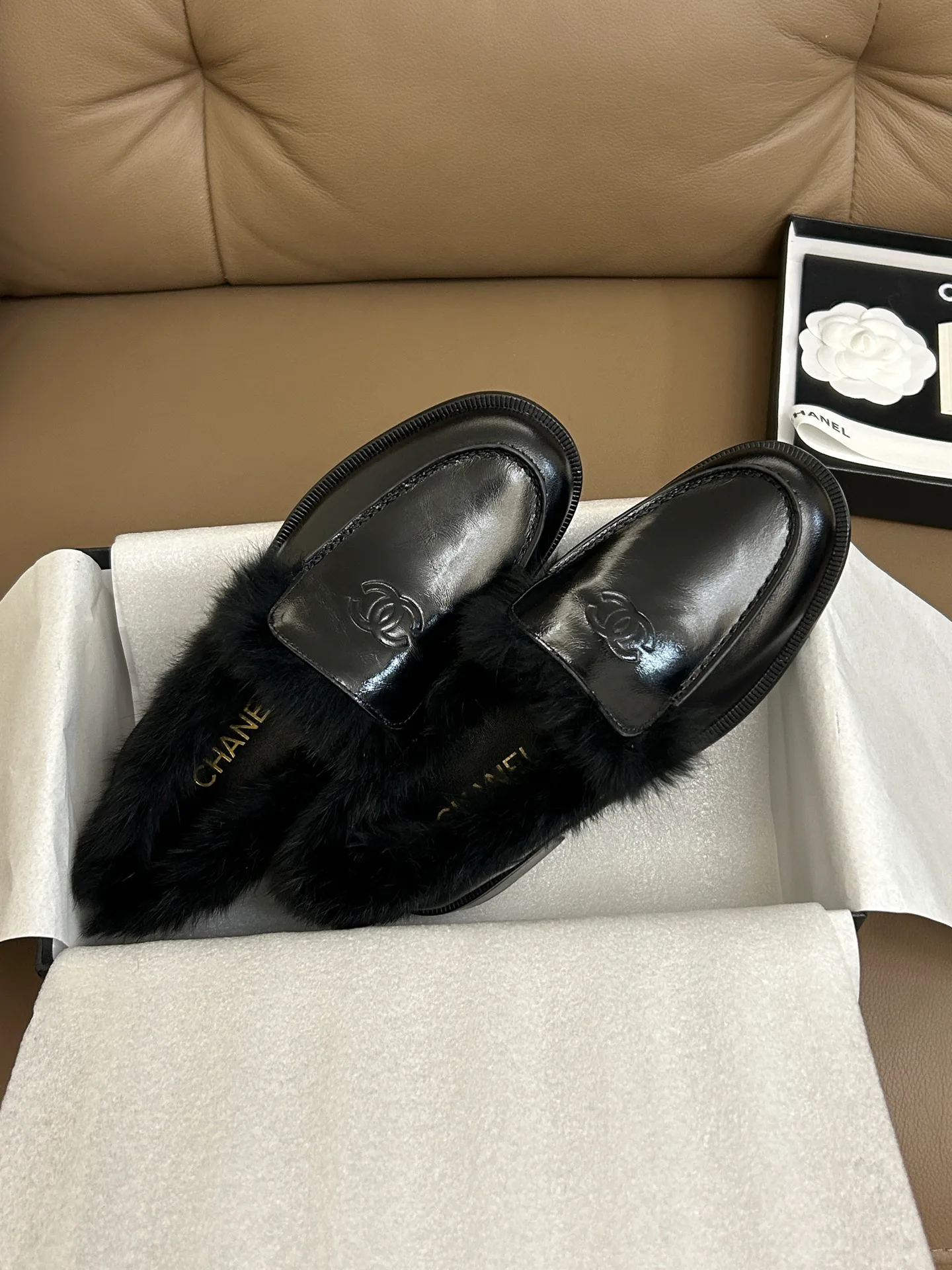 Women's Loafers And Moccasins CHANEL 17886122