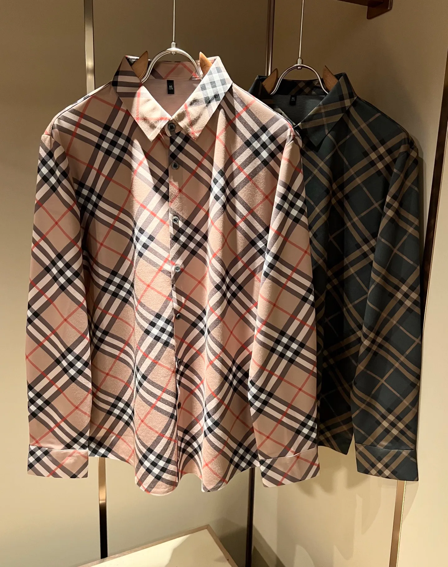 Men's Shirts BURBERRY 18343283