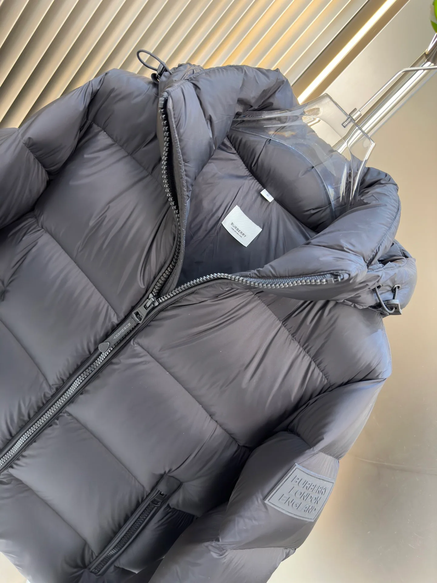 Women's Jackets And Down Jackets BURBERRY 17922009