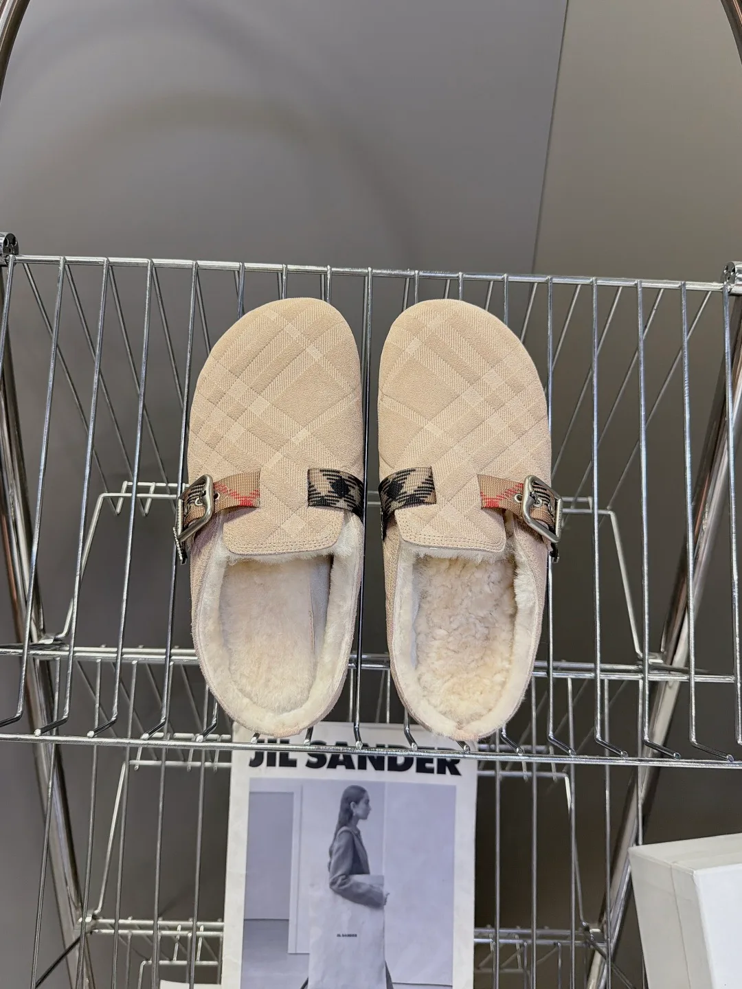 Women's Mules And Clogs BURBERRY 18092319