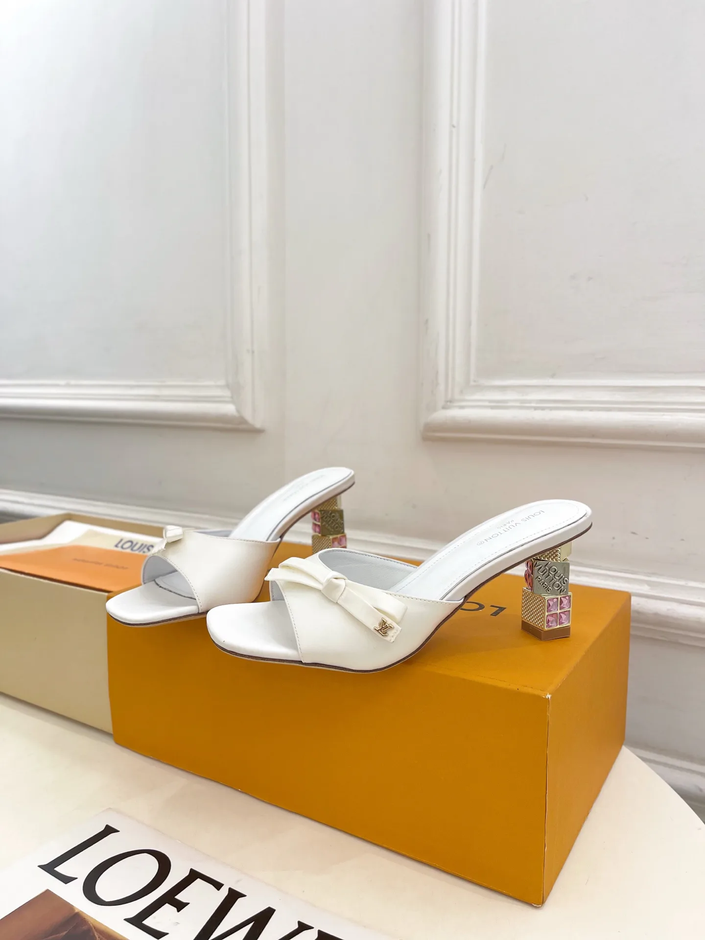 Women's Mules And Clogs LOUIS VUITTON 18034958