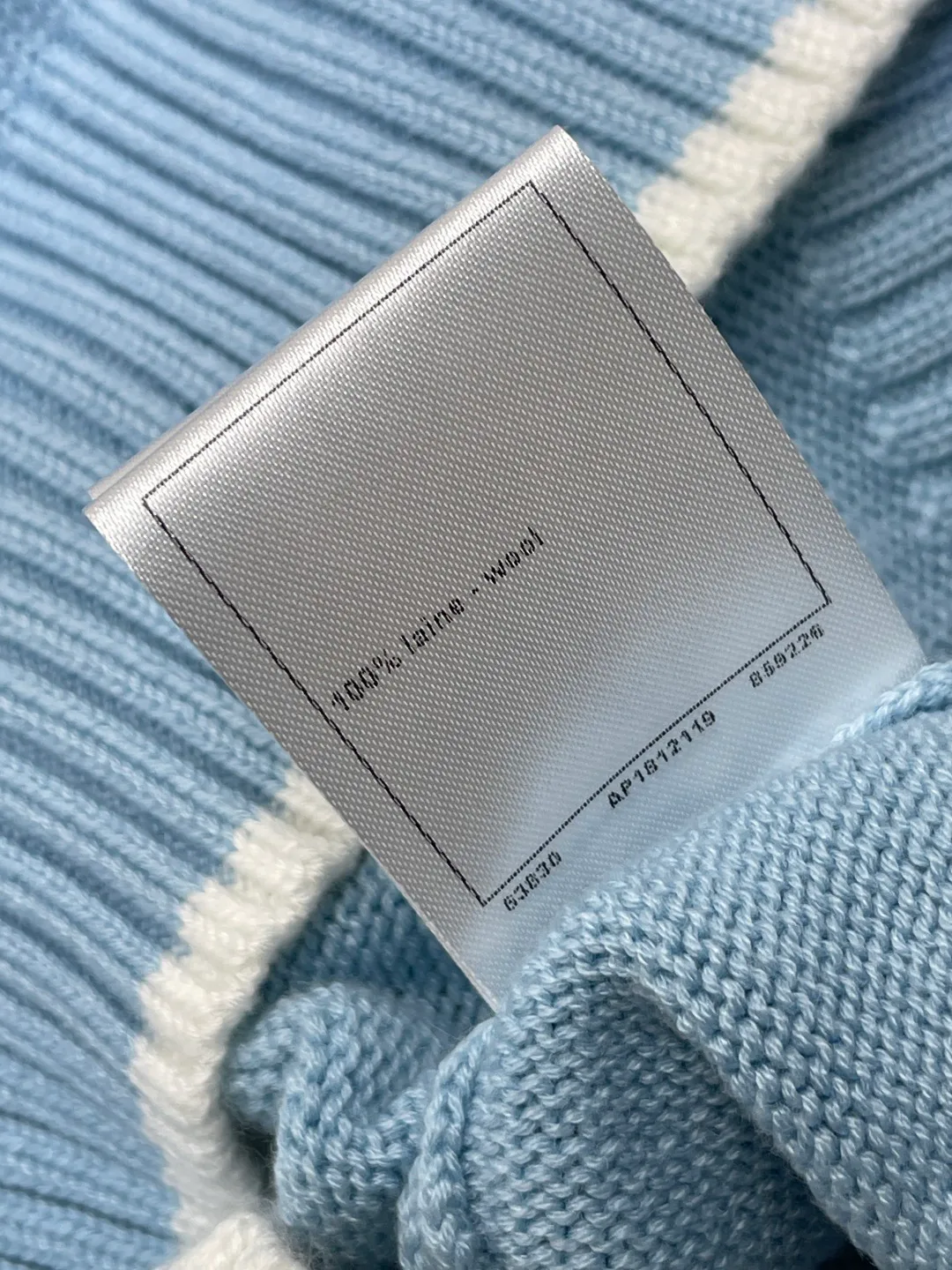 Women's Jumpers And Sweaters CHANEL 18333041