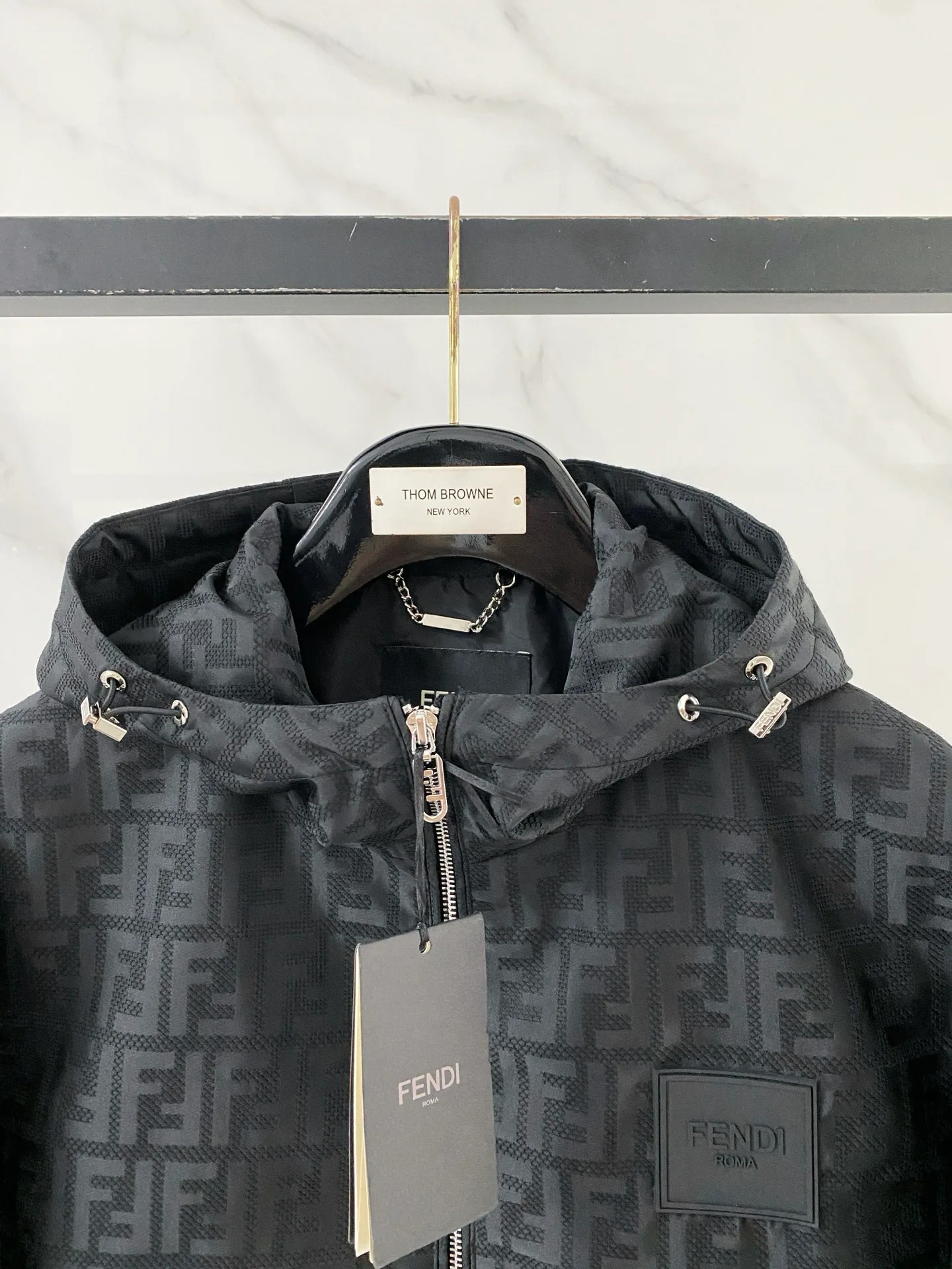 Куртки И Пуховики Мужские Fendi 18609316