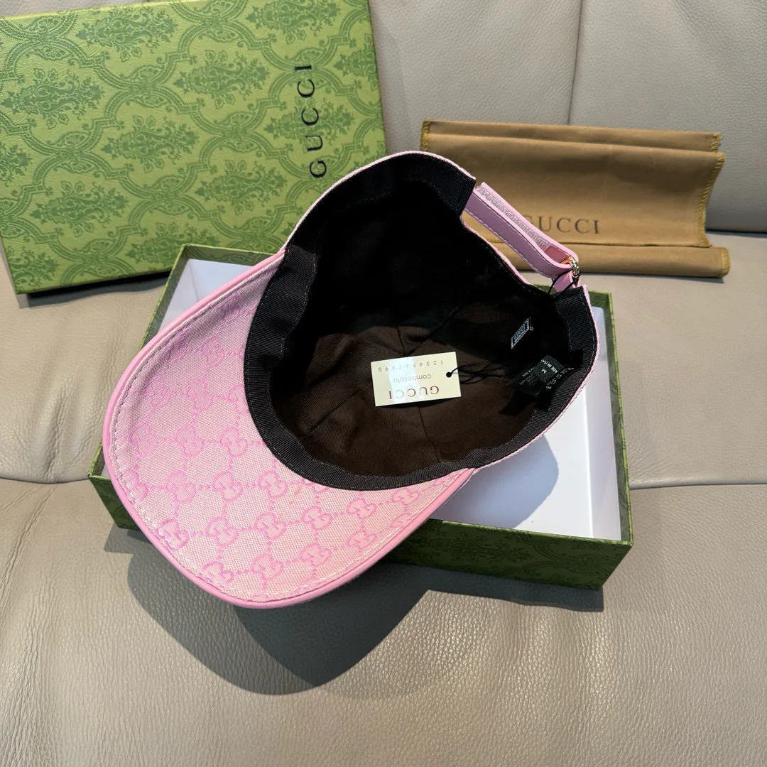 Hats GUCCI 18105291