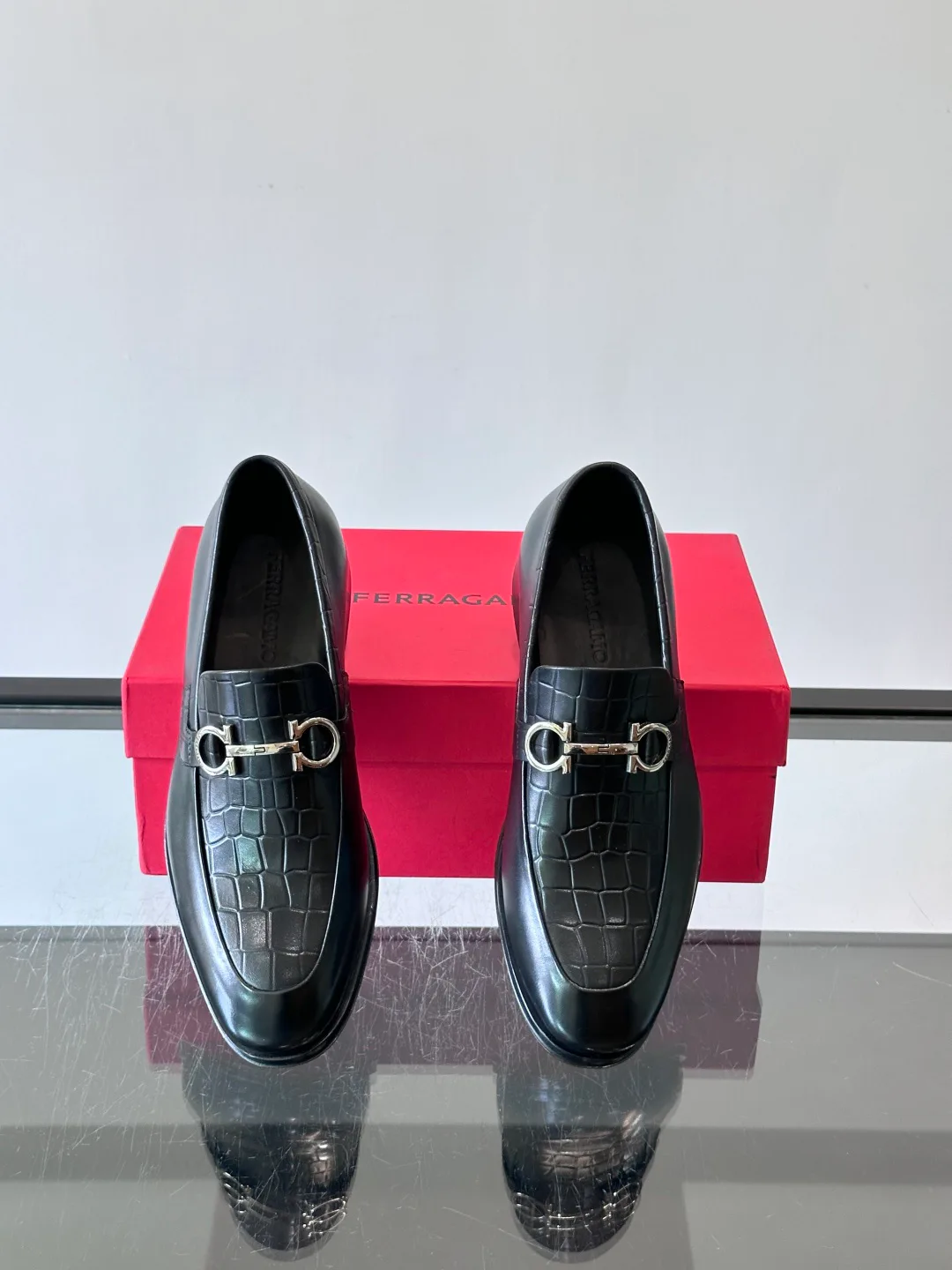 Men's Loafers And Dress Shoes SALVATORE FERRAGAMO 18274548