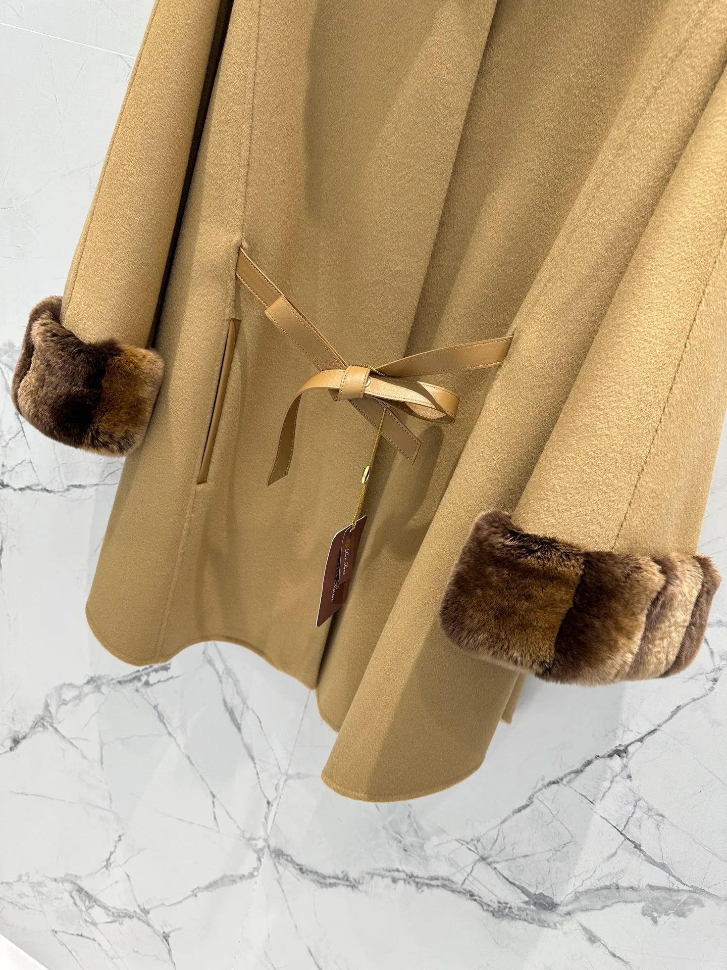Women's Coats LORO PIANA 18513170