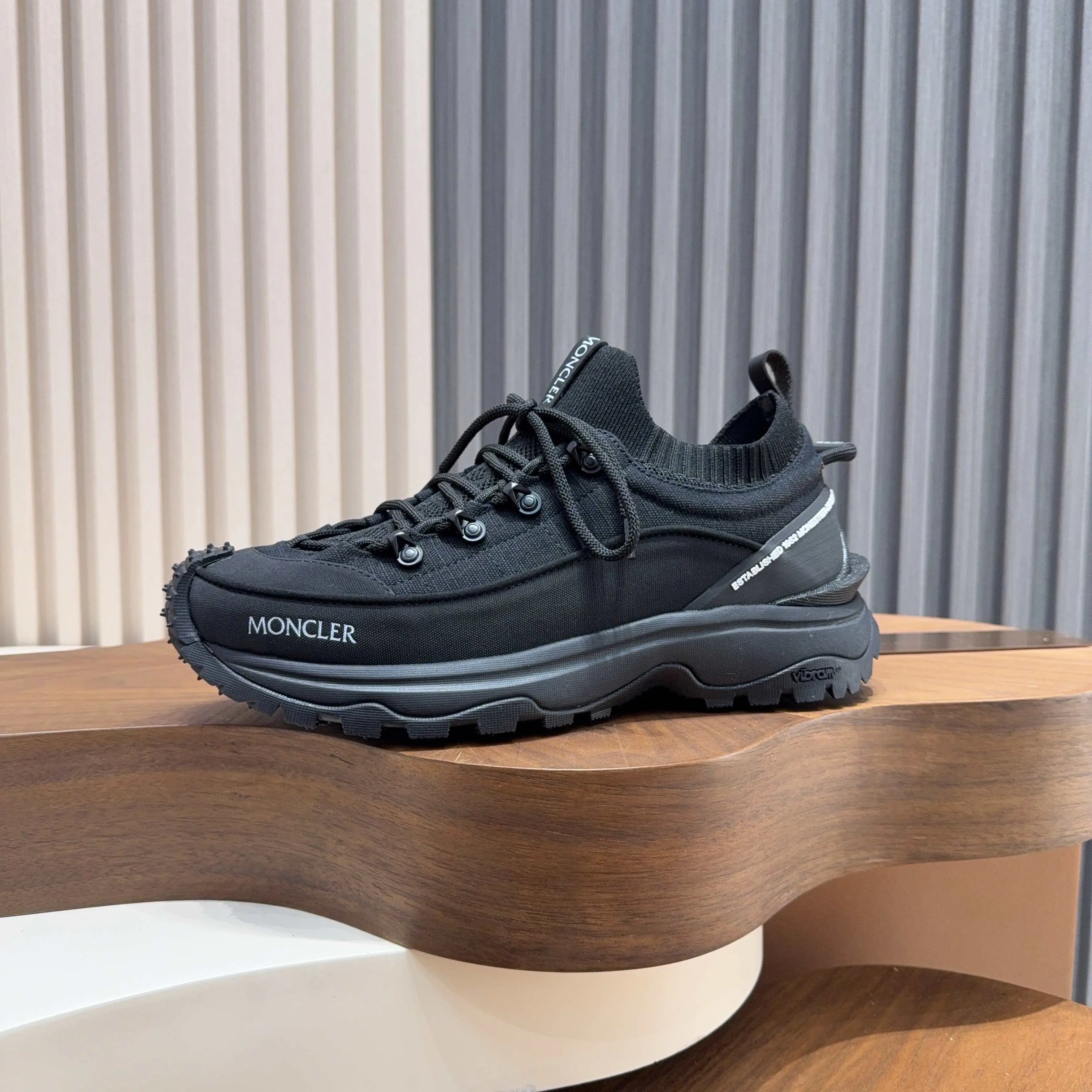 Men's Sneakers MONCLER 18116733