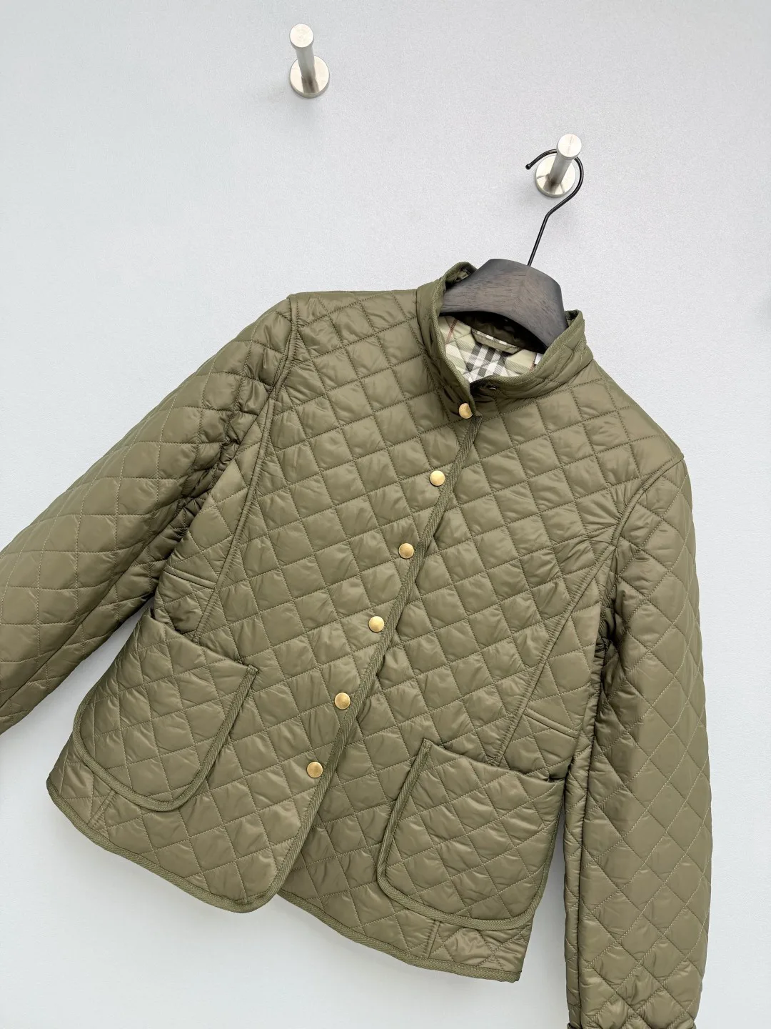 Women's Jackets And Down Jackets BURBERRY 18512944