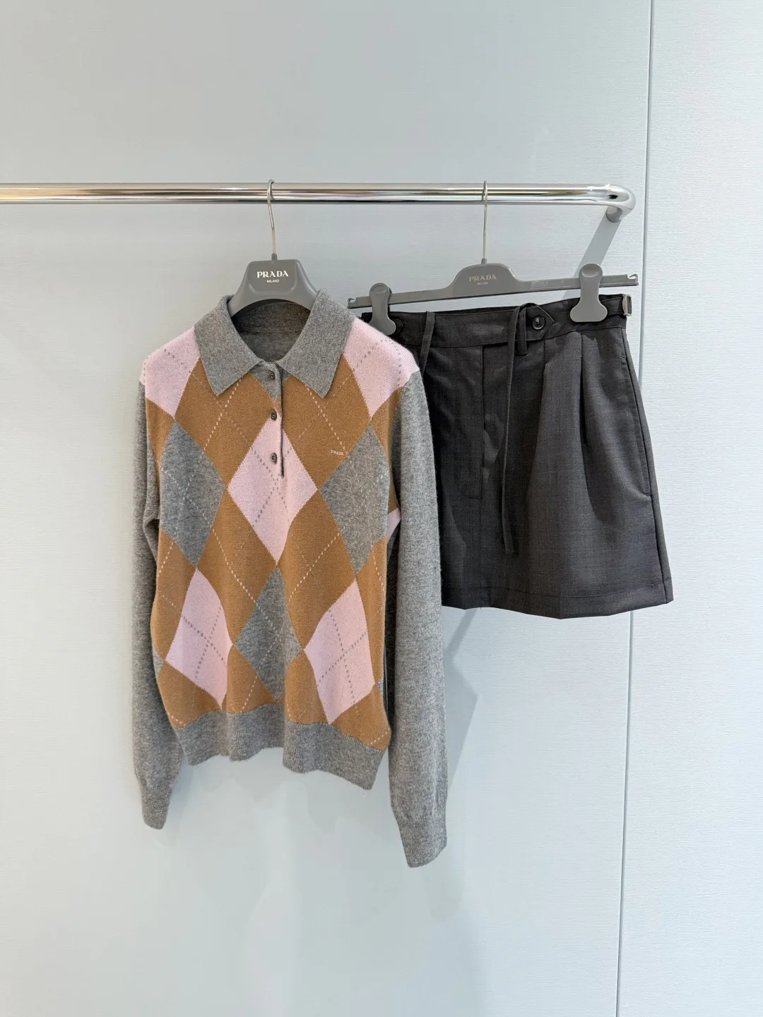 Women's Jumpers And Sweaters PRADA 18184950