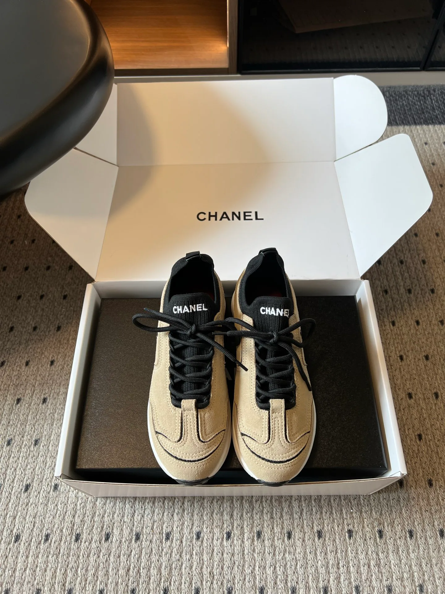 Women's Sneakers CHANEL 17793457