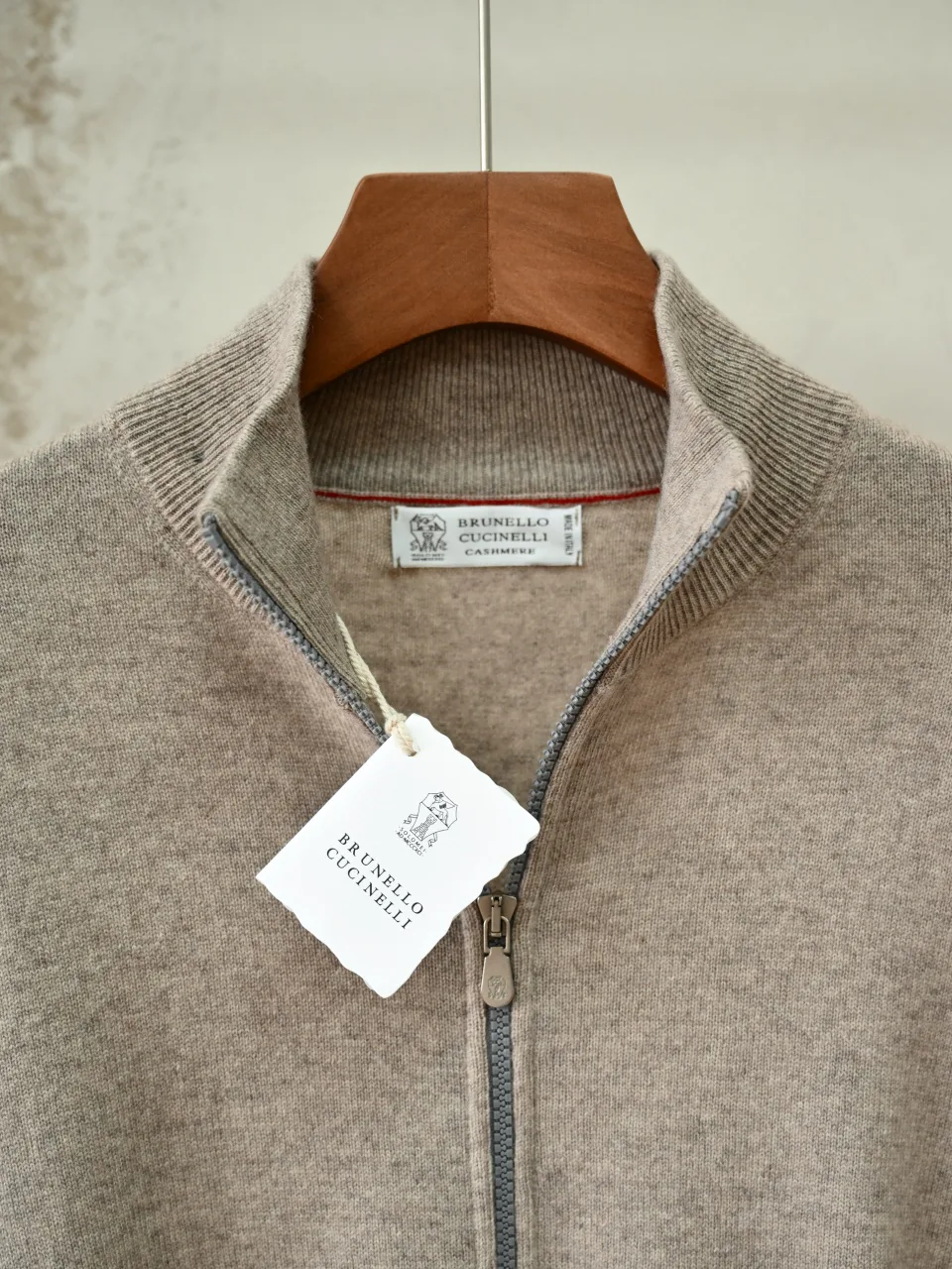 Men's Jumpers And Sweaters BRUNELLO CUCINELLI 17908000