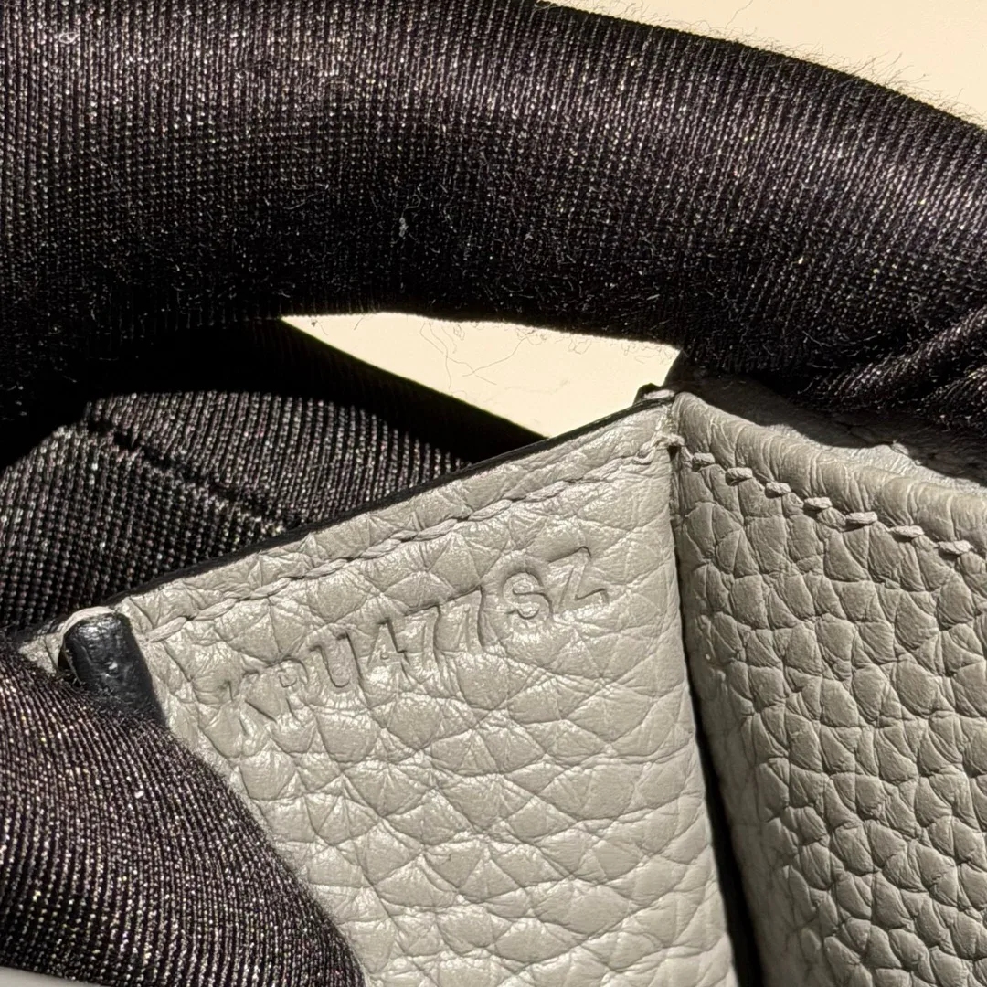 Women's Classic Handbags HERMES 17822145