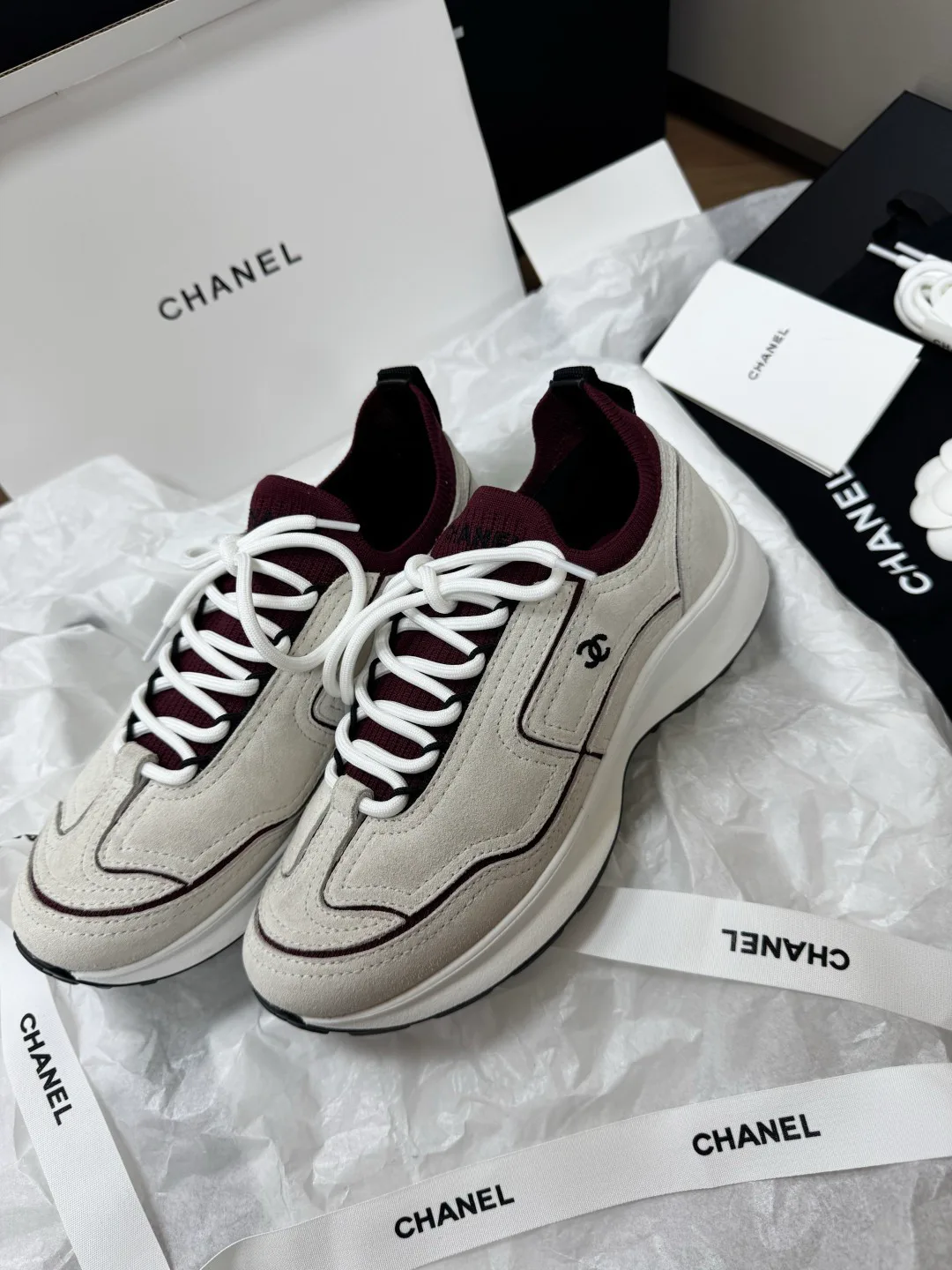 Women's Sneakers CHANEL 17418279