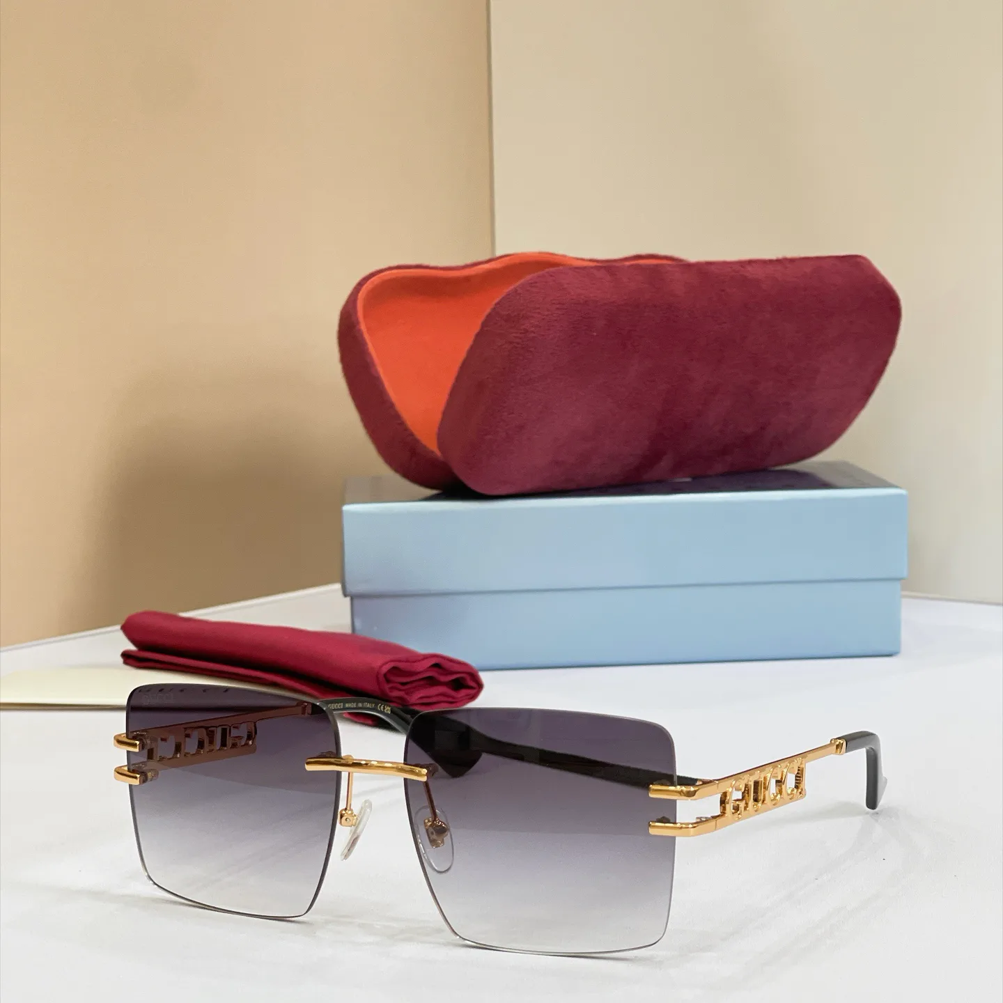 Glasses GUCCI 17816172