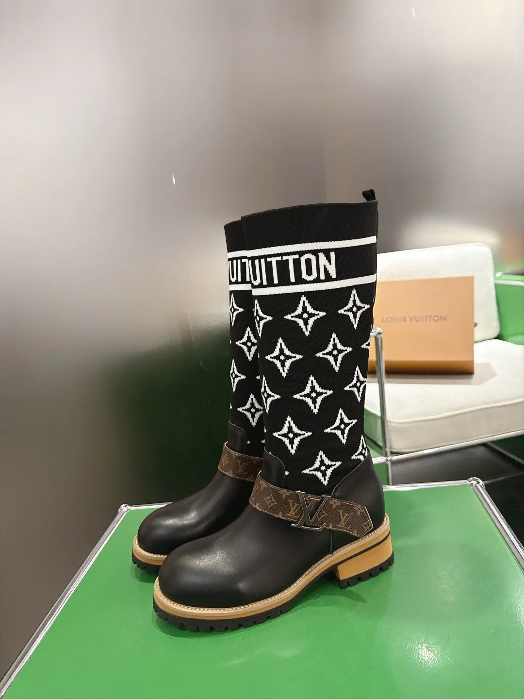Women's Boots LOUIS VUITTON 18011667