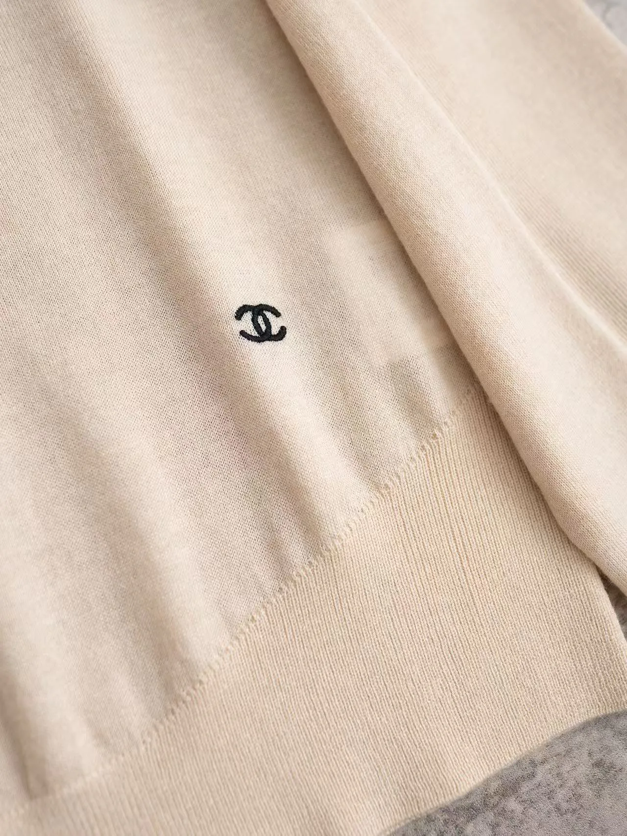 Women's Jumpers And Sweaters CHANEL 17696325