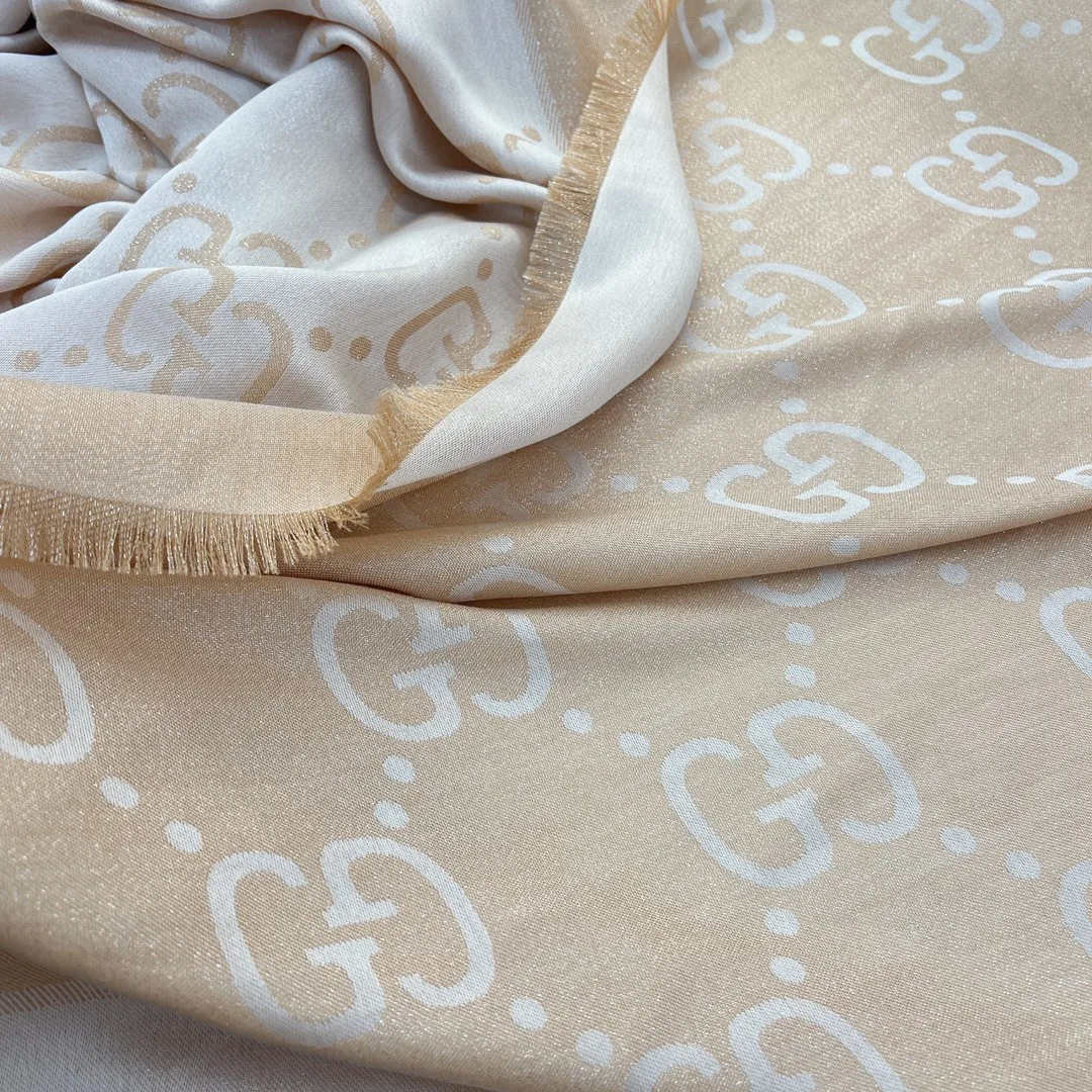 Scarves GUCCI 17992470