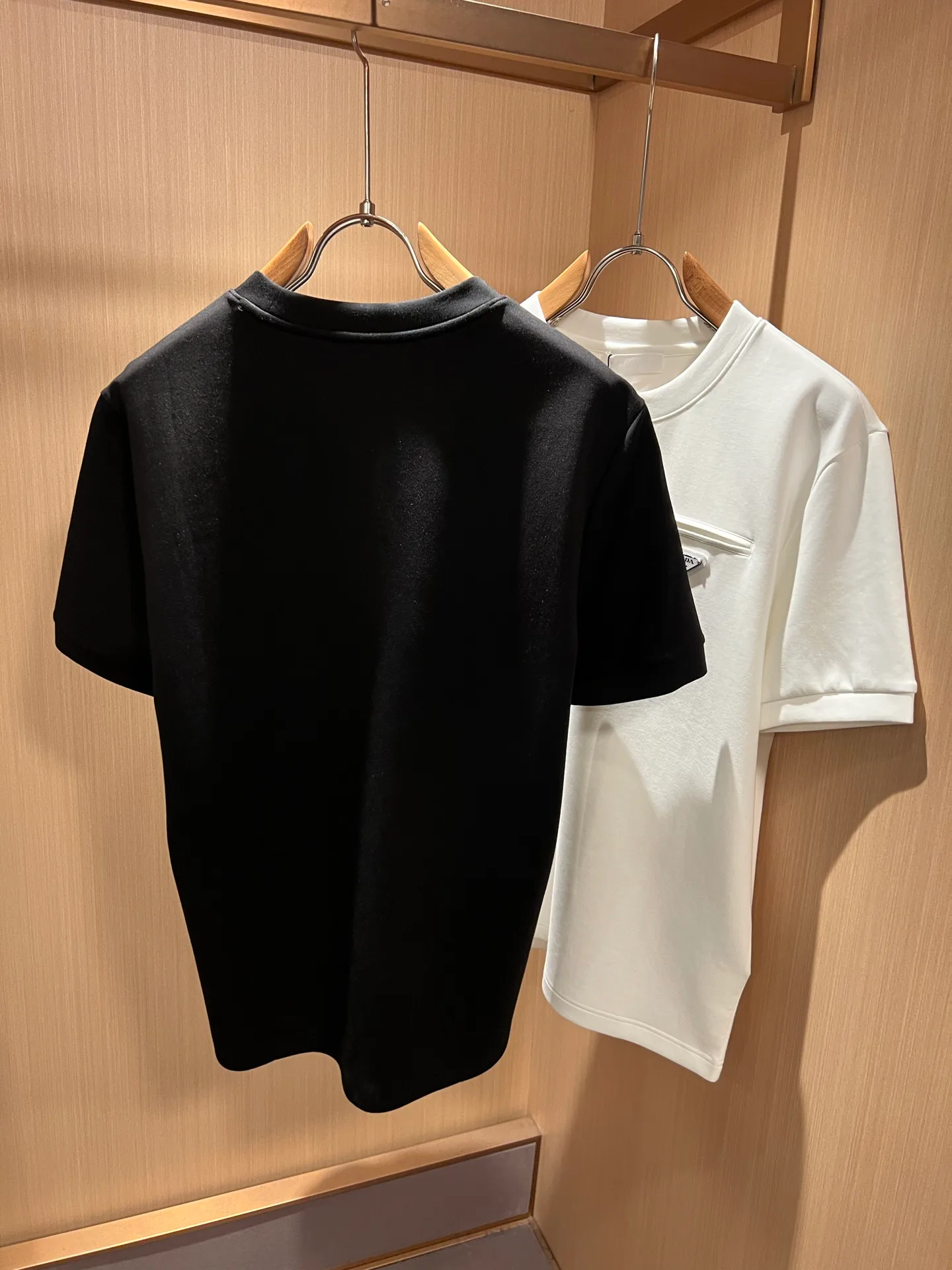 Men's T-Shirts PRADA 18519546
