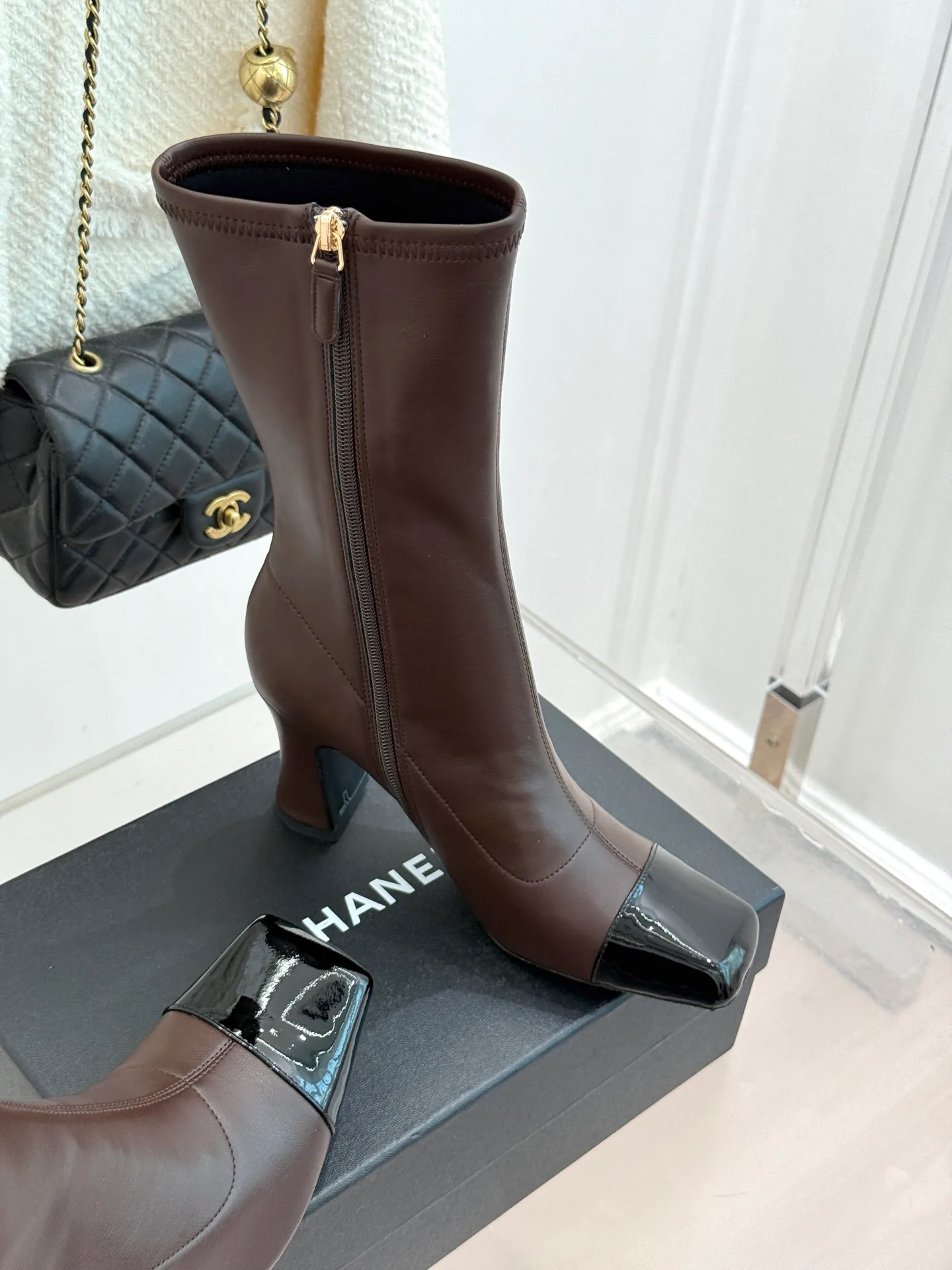 Сапоги Женские Chanel 18582925