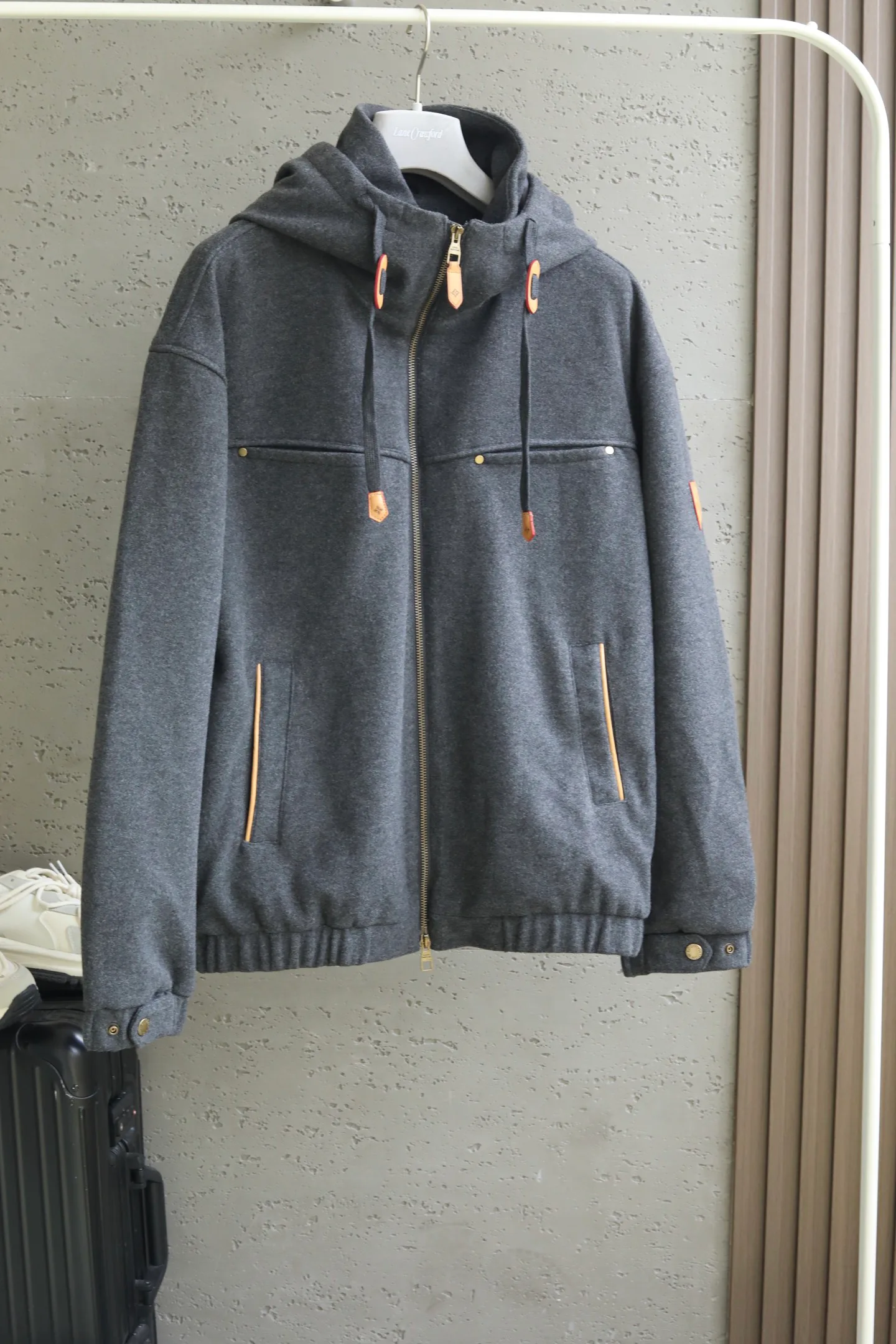 Men's Jackets And Down Jackets LOUIS VUITTON 18411035
