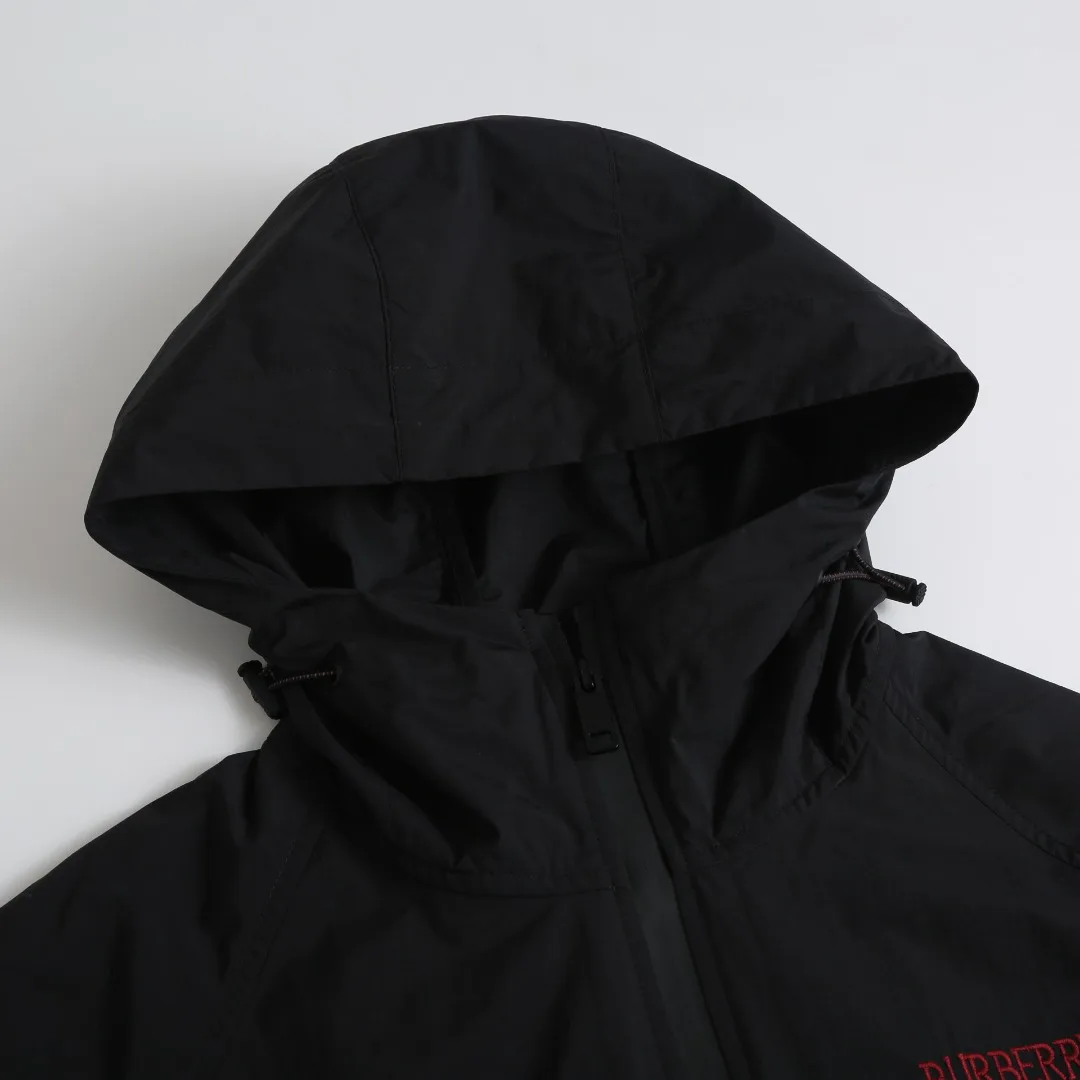 Men's Jackets And Down Jackets BURBERRY 18139852