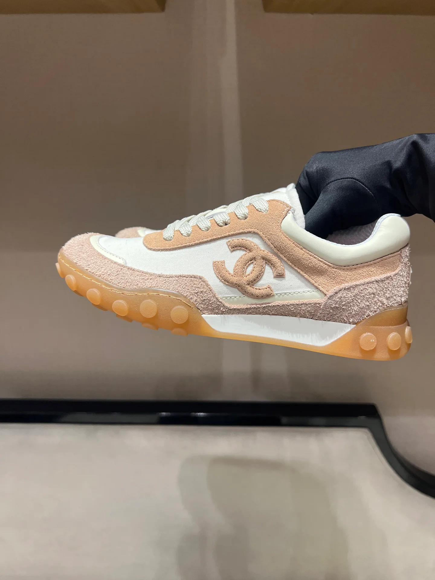 Women's Sneakers CHANEL 18020123
