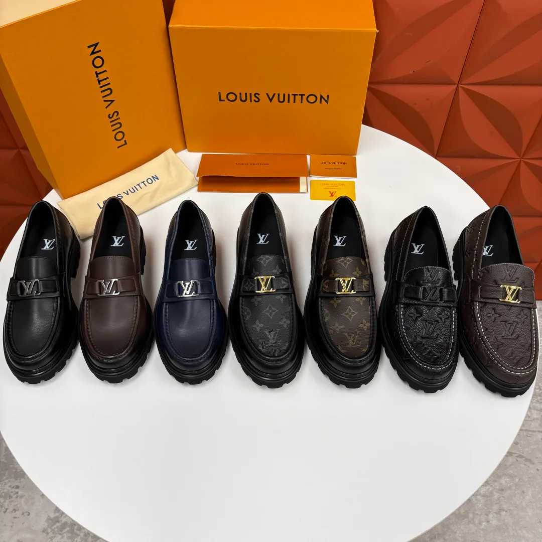 Men's Loafers And Dress Shoes LOUIS VUITTON 17715951