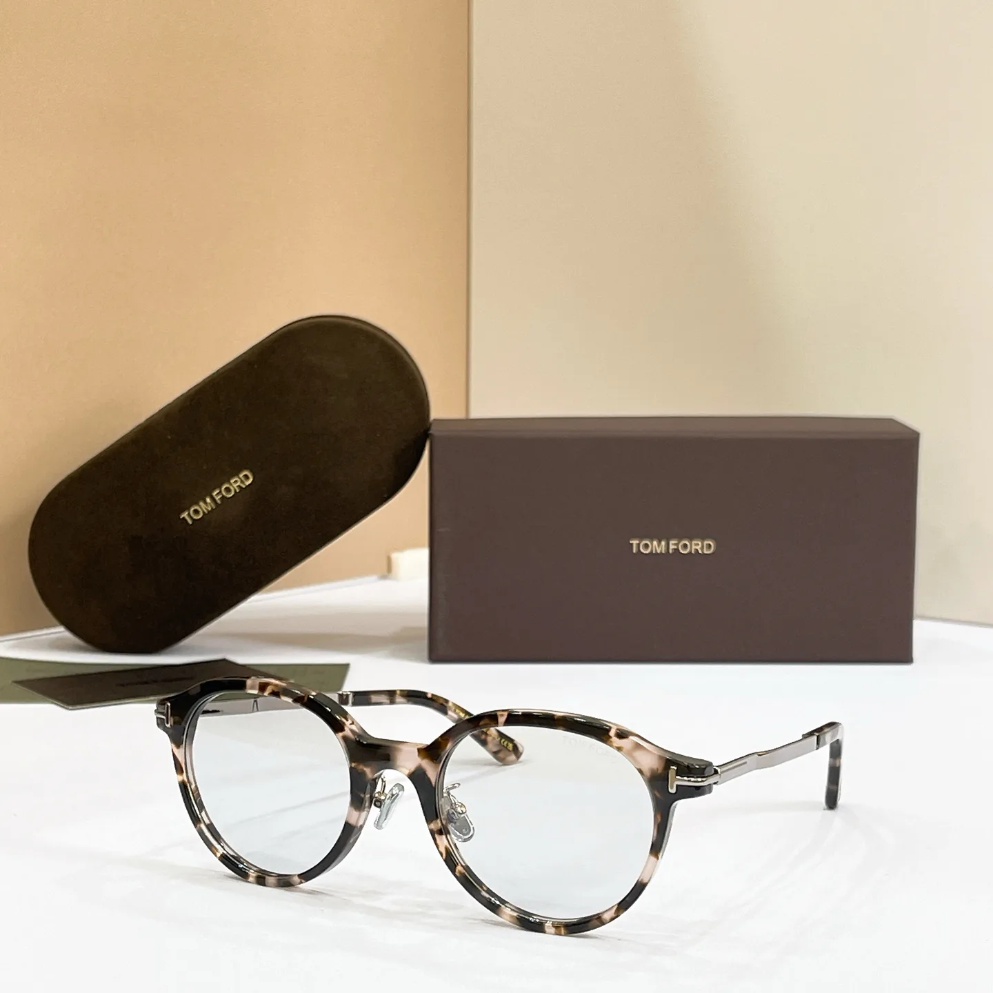 Glasses TOM FORD 16949060