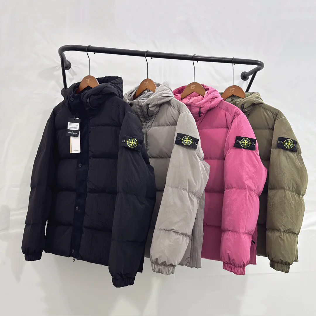 Women's Jackets And Down Jackets STONE ISLAND 18002084