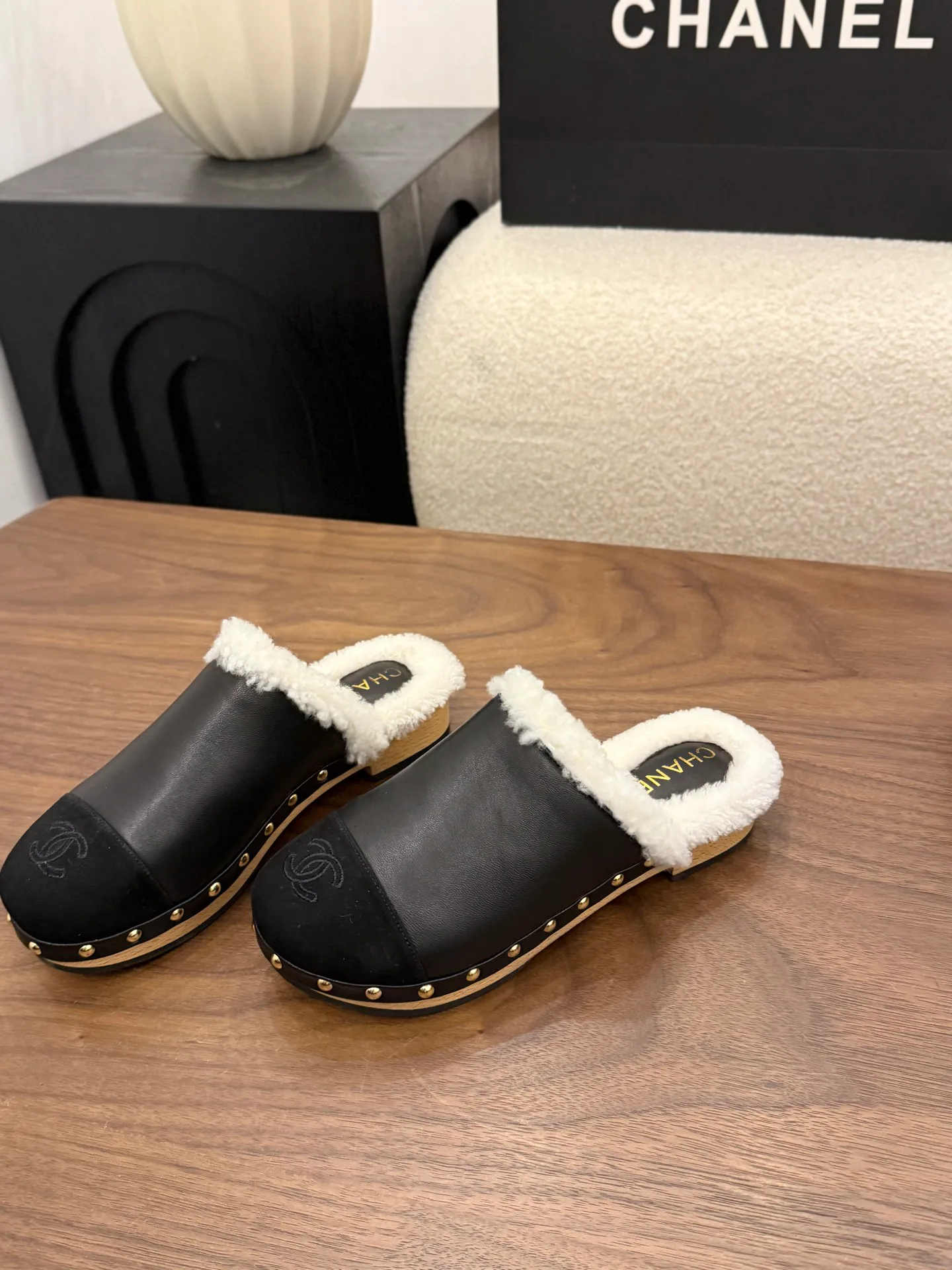 Women's Mules And Clogs CHANEL 18223742