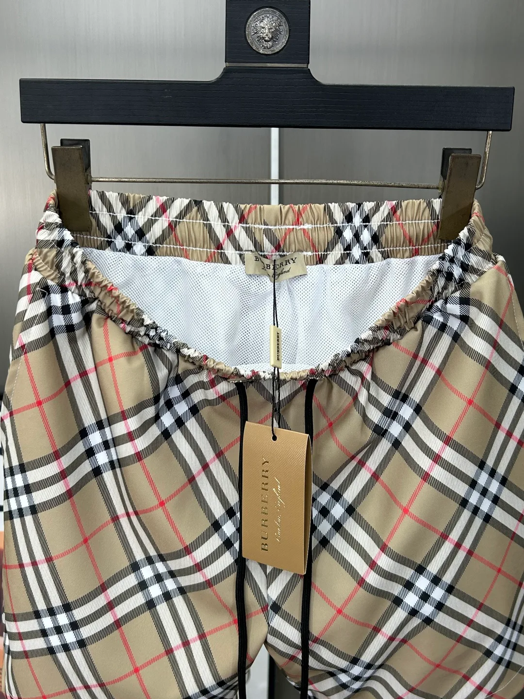 Men's Shorts BURBERRY 16860187