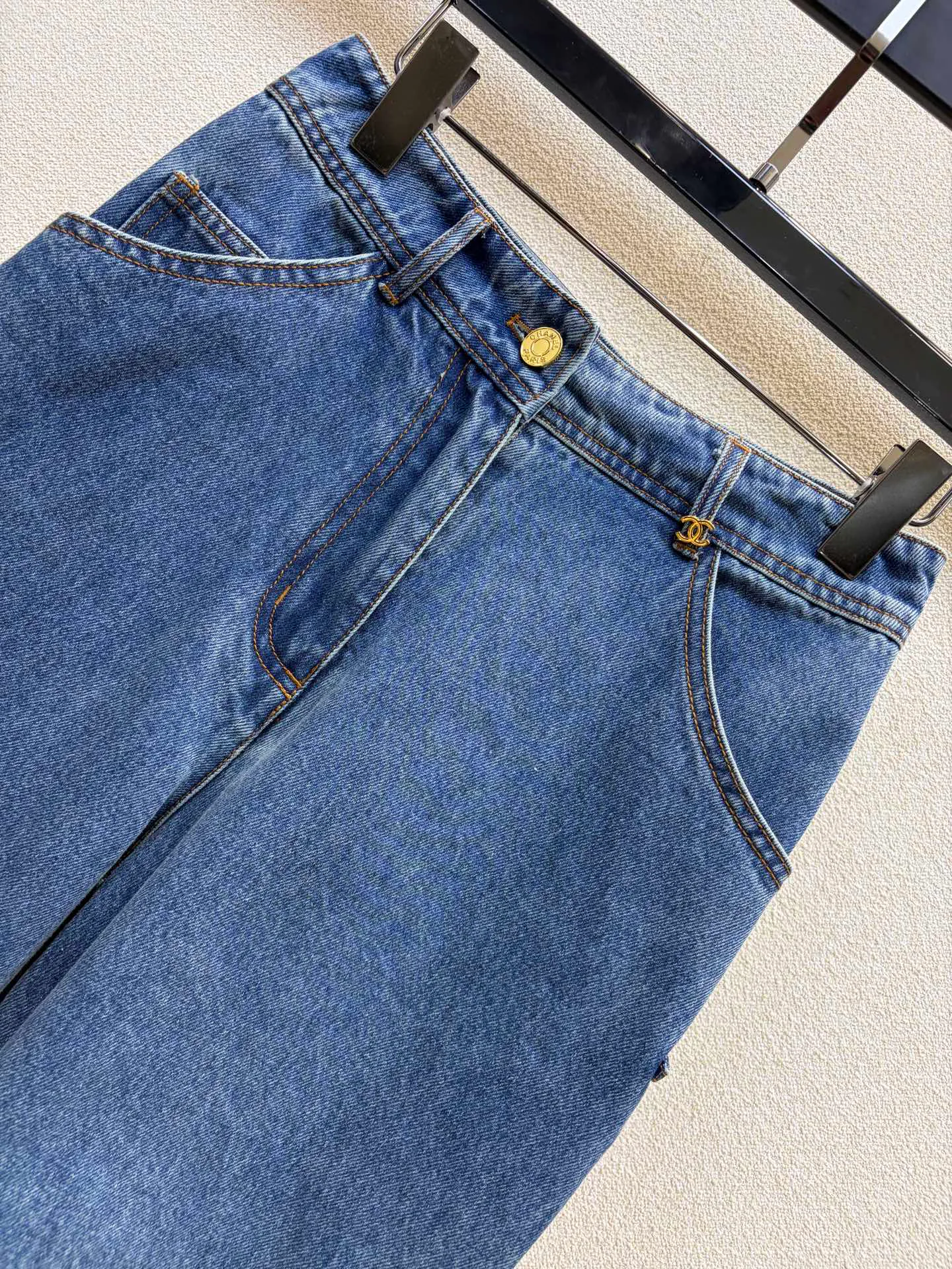 Women's Shorts CHANEL 17566795