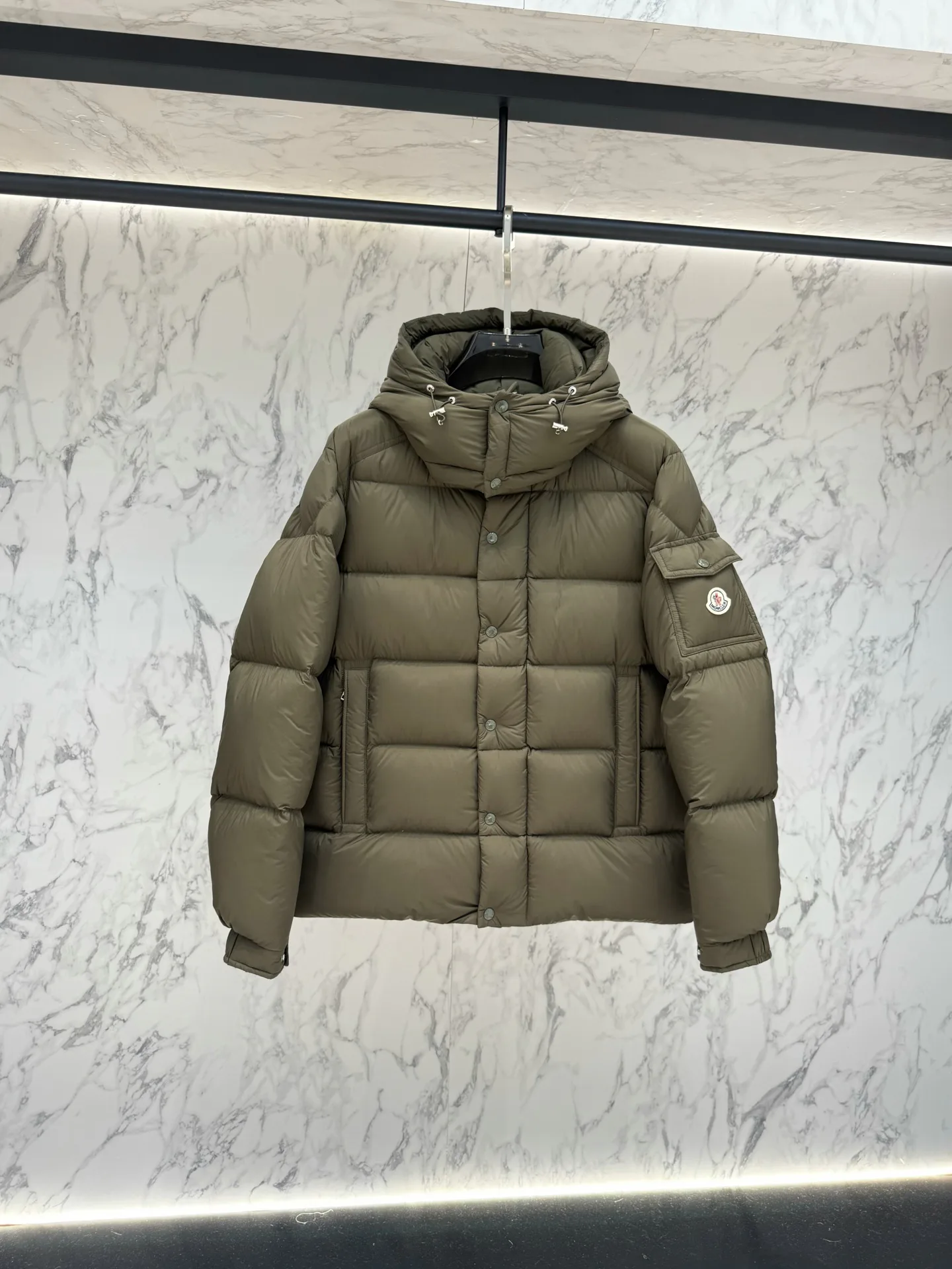 Men's Jackets And Down Jackets MONCLER 17865773
