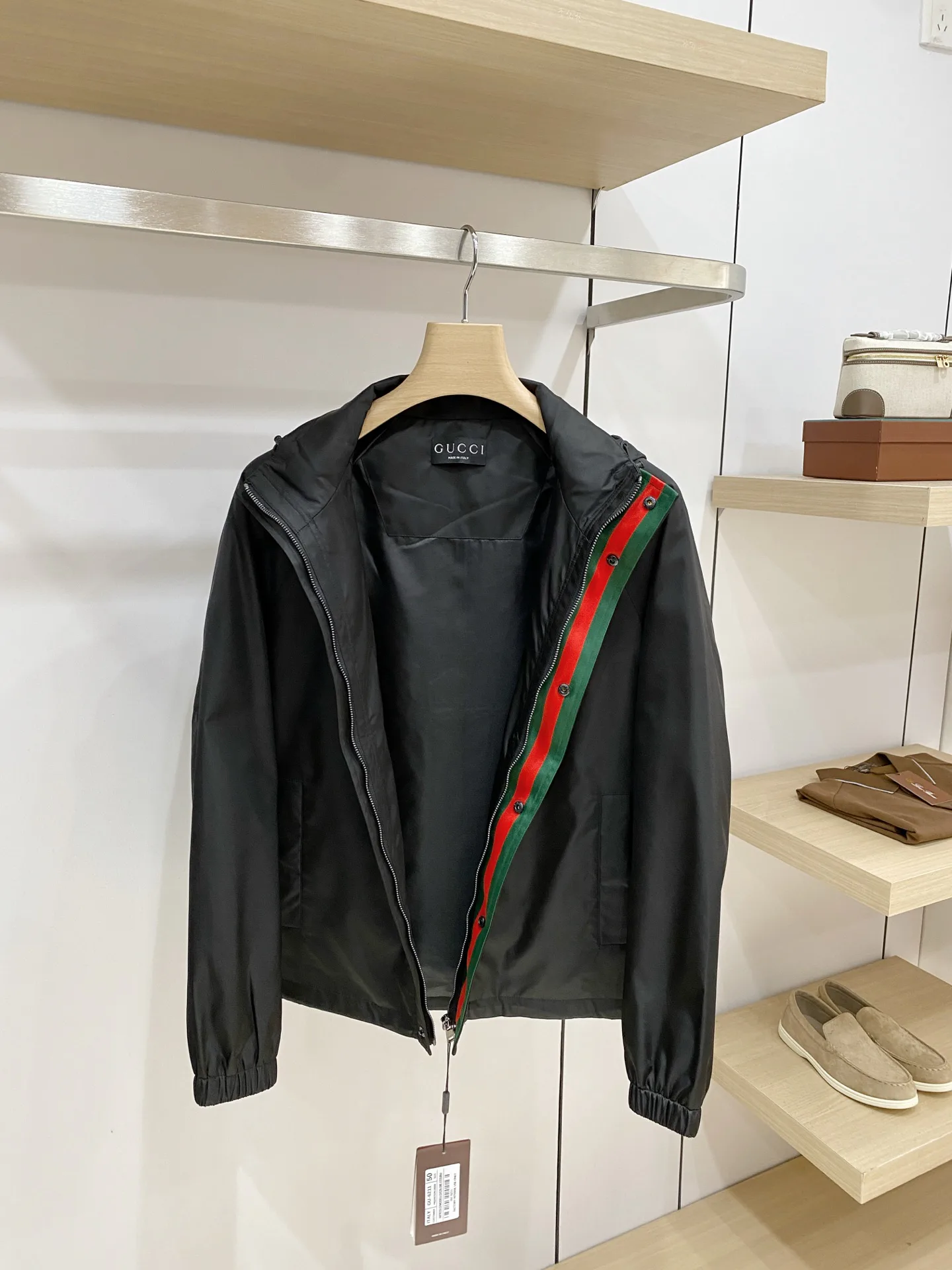 Men's Jackets And Down Jackets GUCCI 18469502