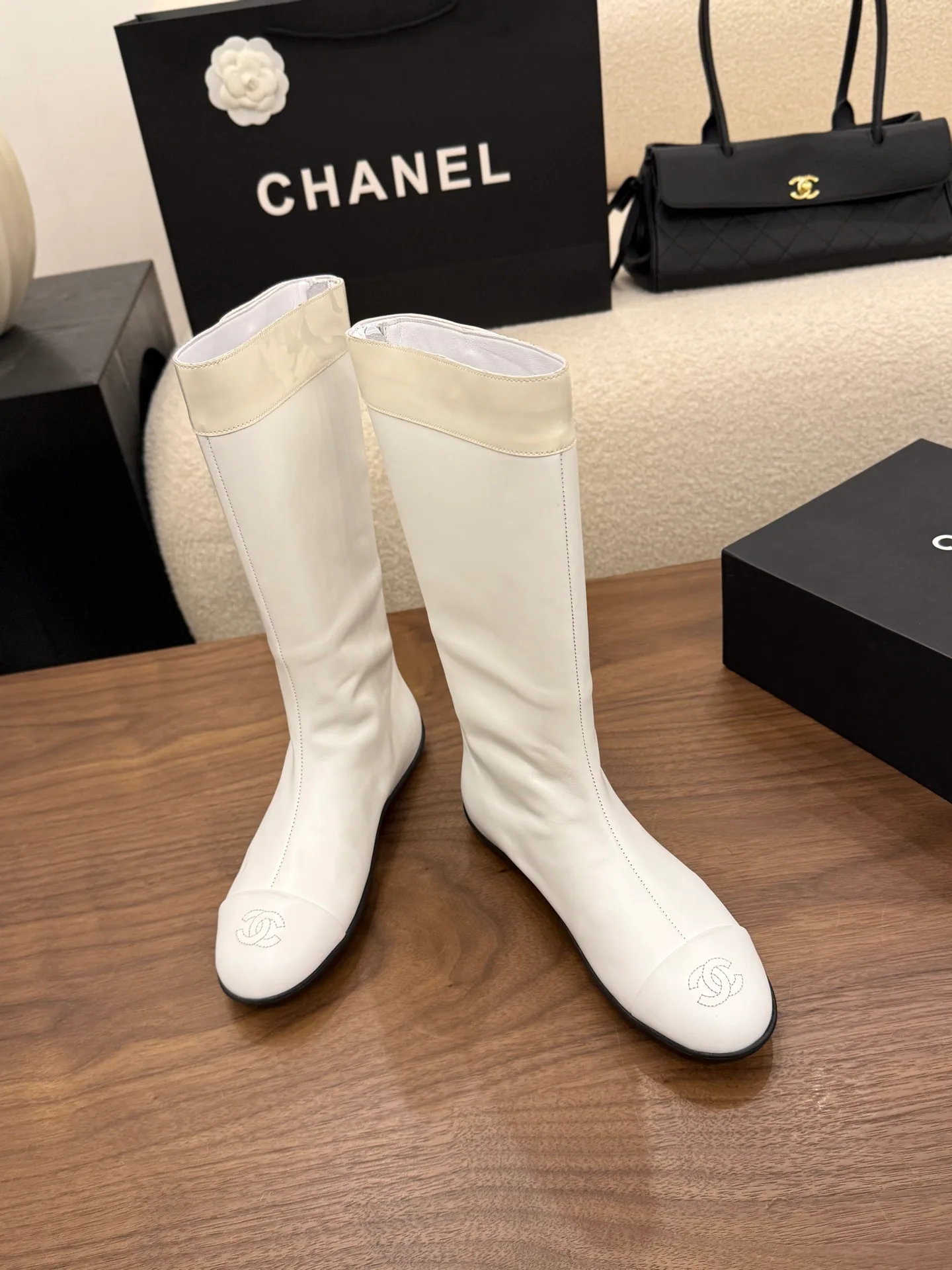 Women's Boots CHANEL 18223567